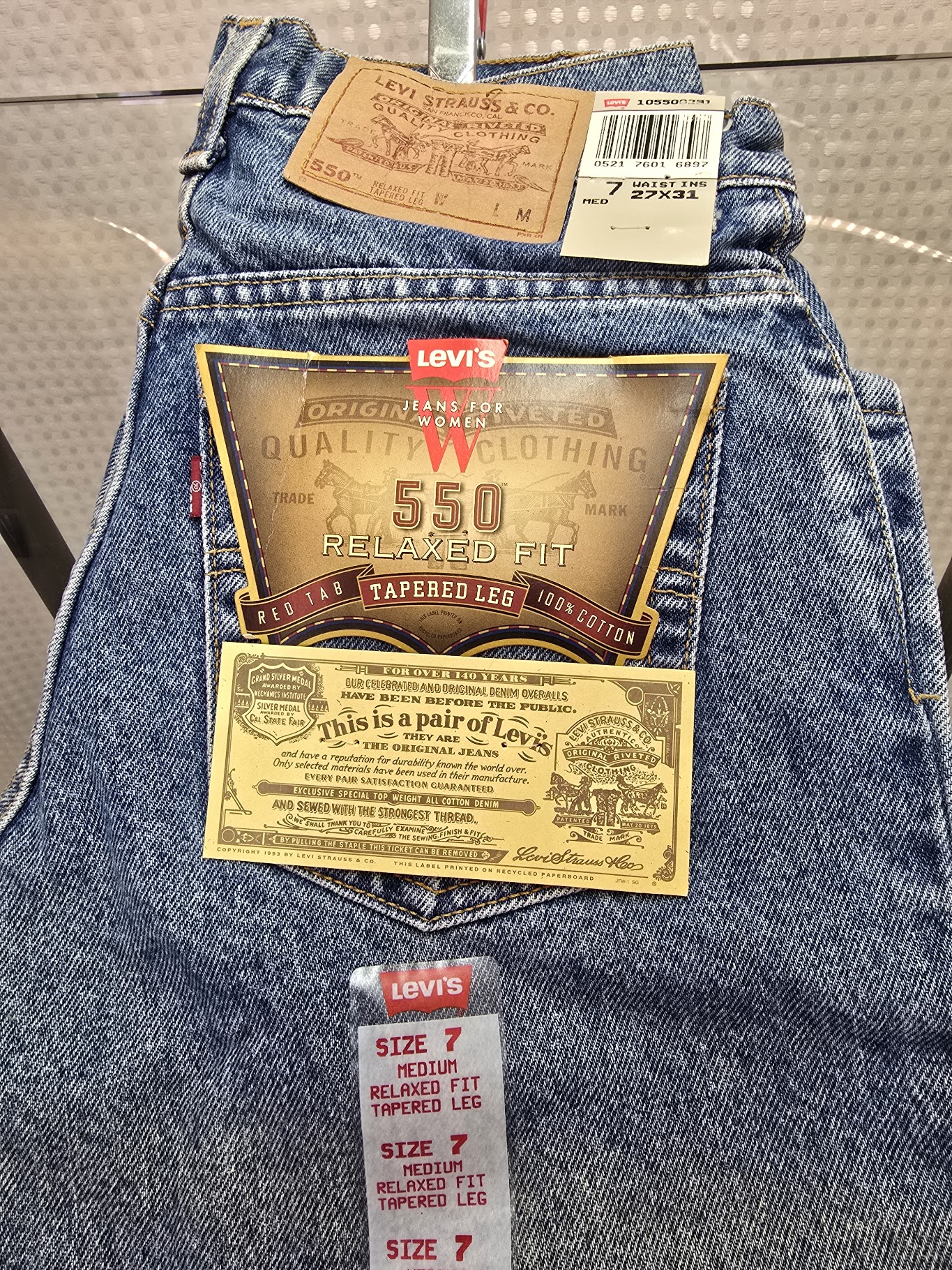 Levi's 550 Relaxed Fit Jeans
