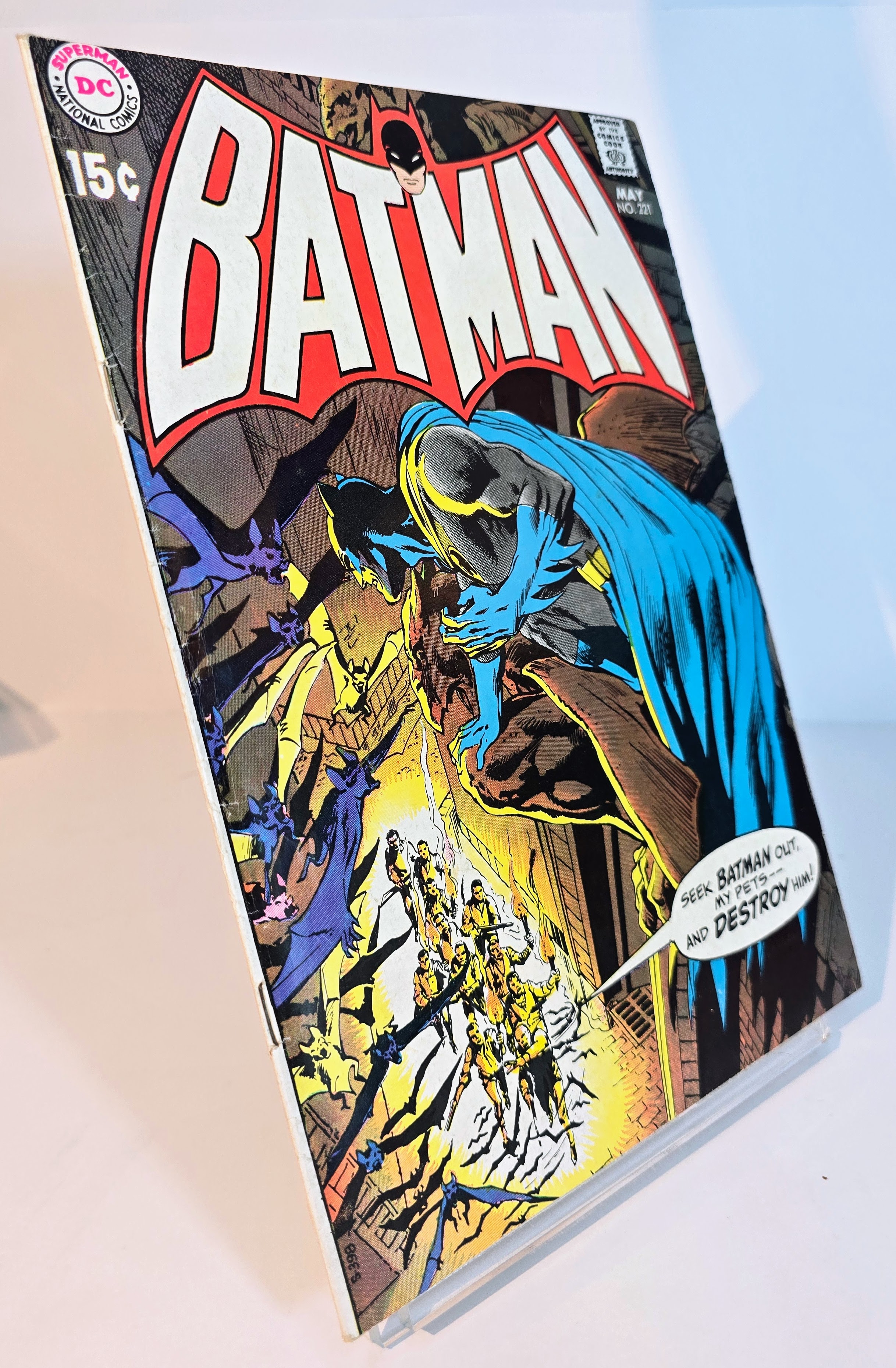 Batman Comic Issue #221