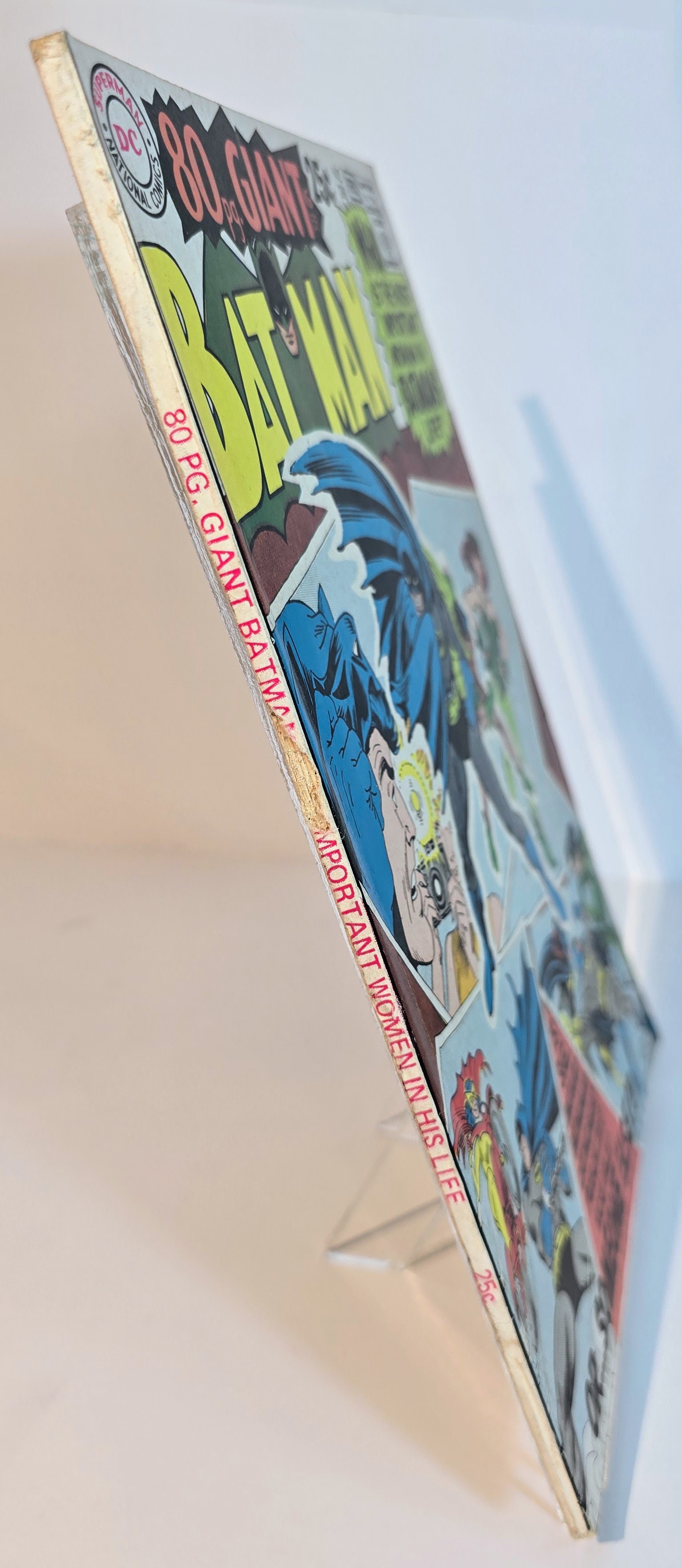 Batman Comic Book Giant Issue #208