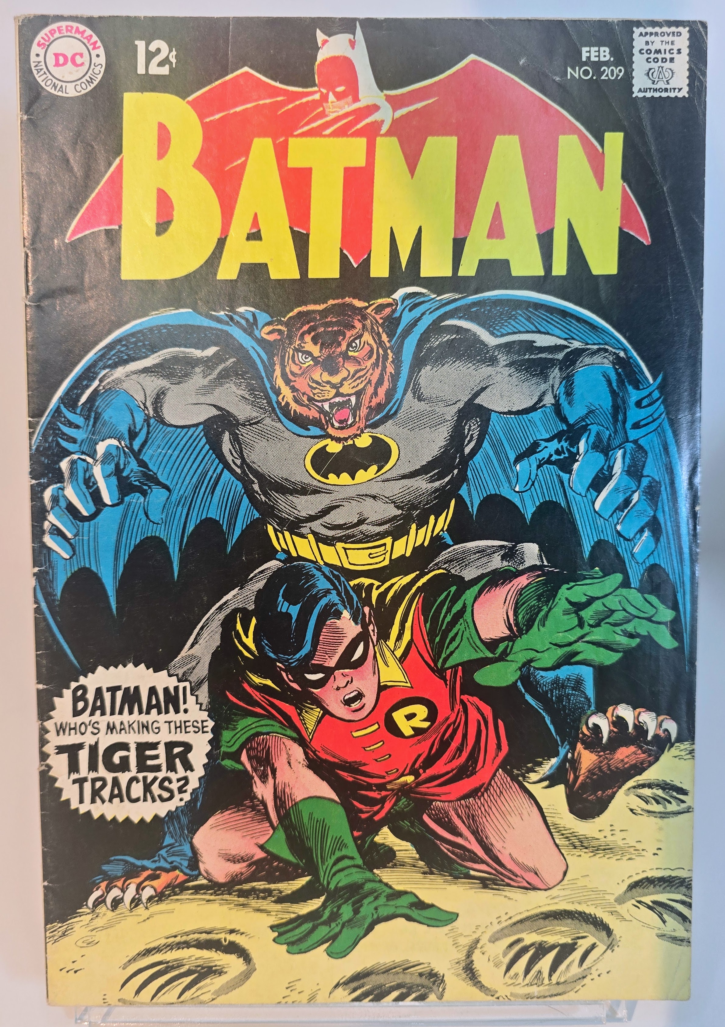 Batman Comic Issue #209 Neal Adams Cover - Strong Spine - Silver Age