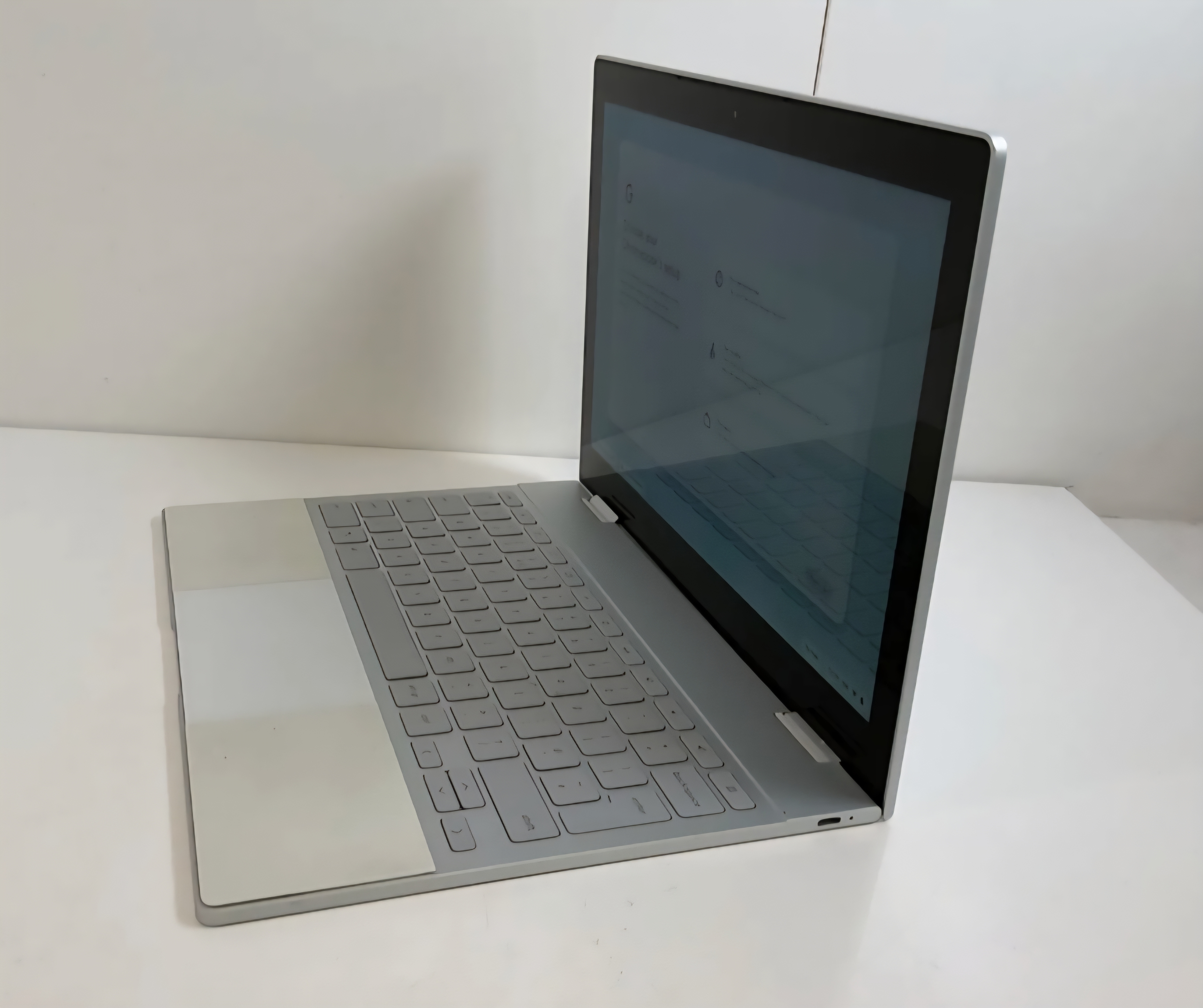 Google Pixelbook i7 16Go RAM 512Go SSD – Écran tactile – Modèle Premium 2017