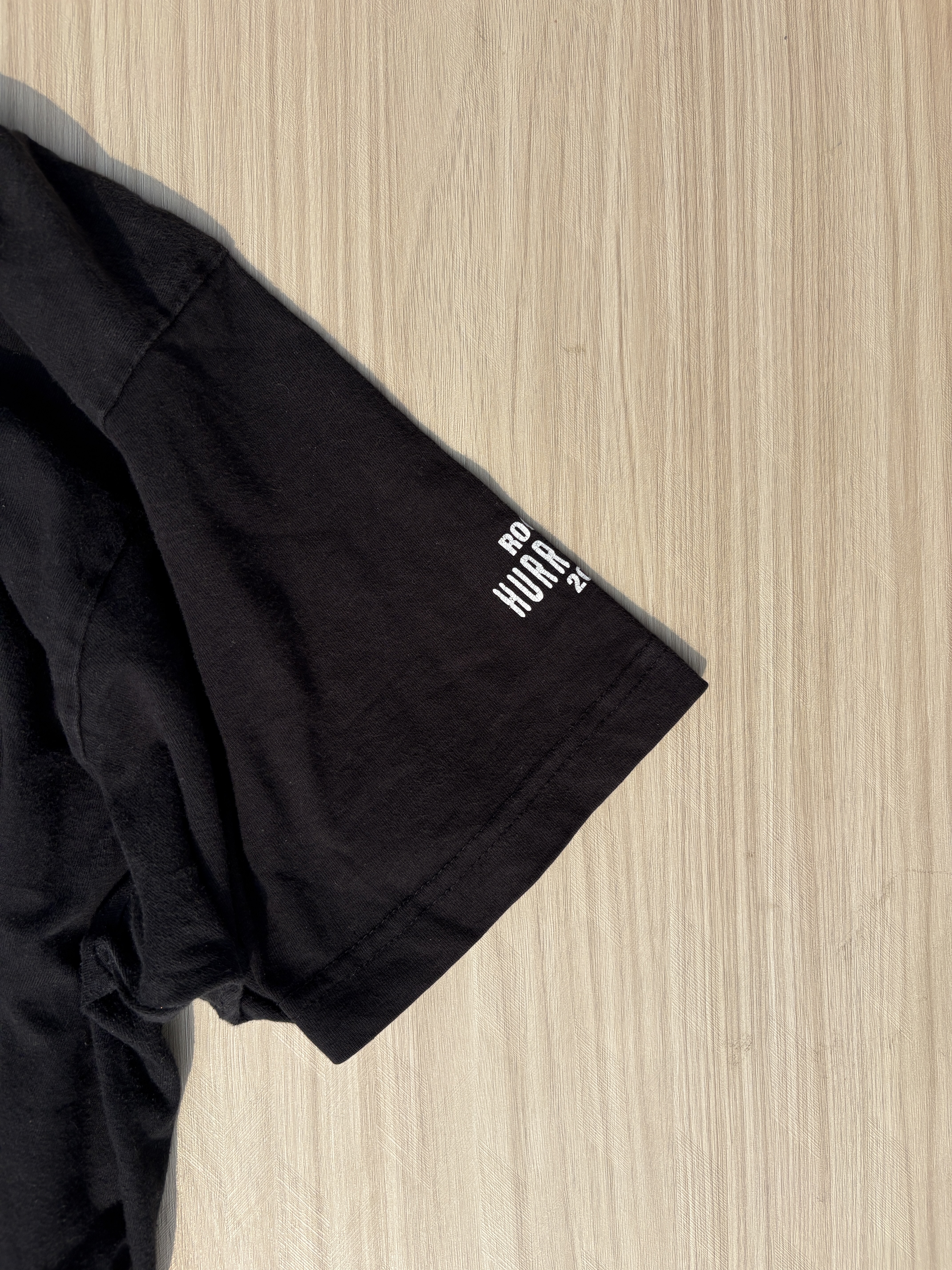 Hurricane Graphic Black T-shirt (XL)