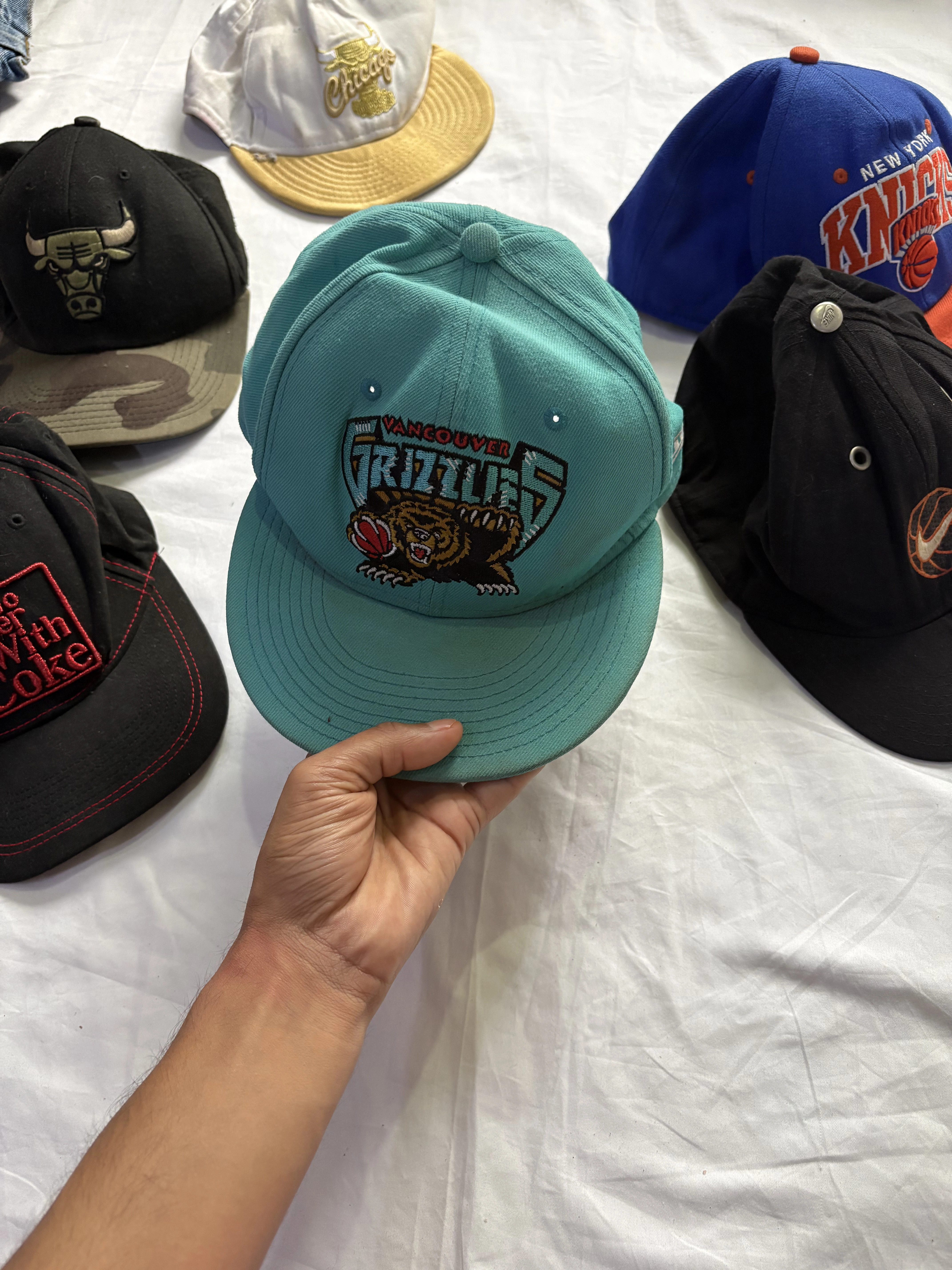 Vintage Vancouver Grizzlies New Era 9FIFTY Snapback.