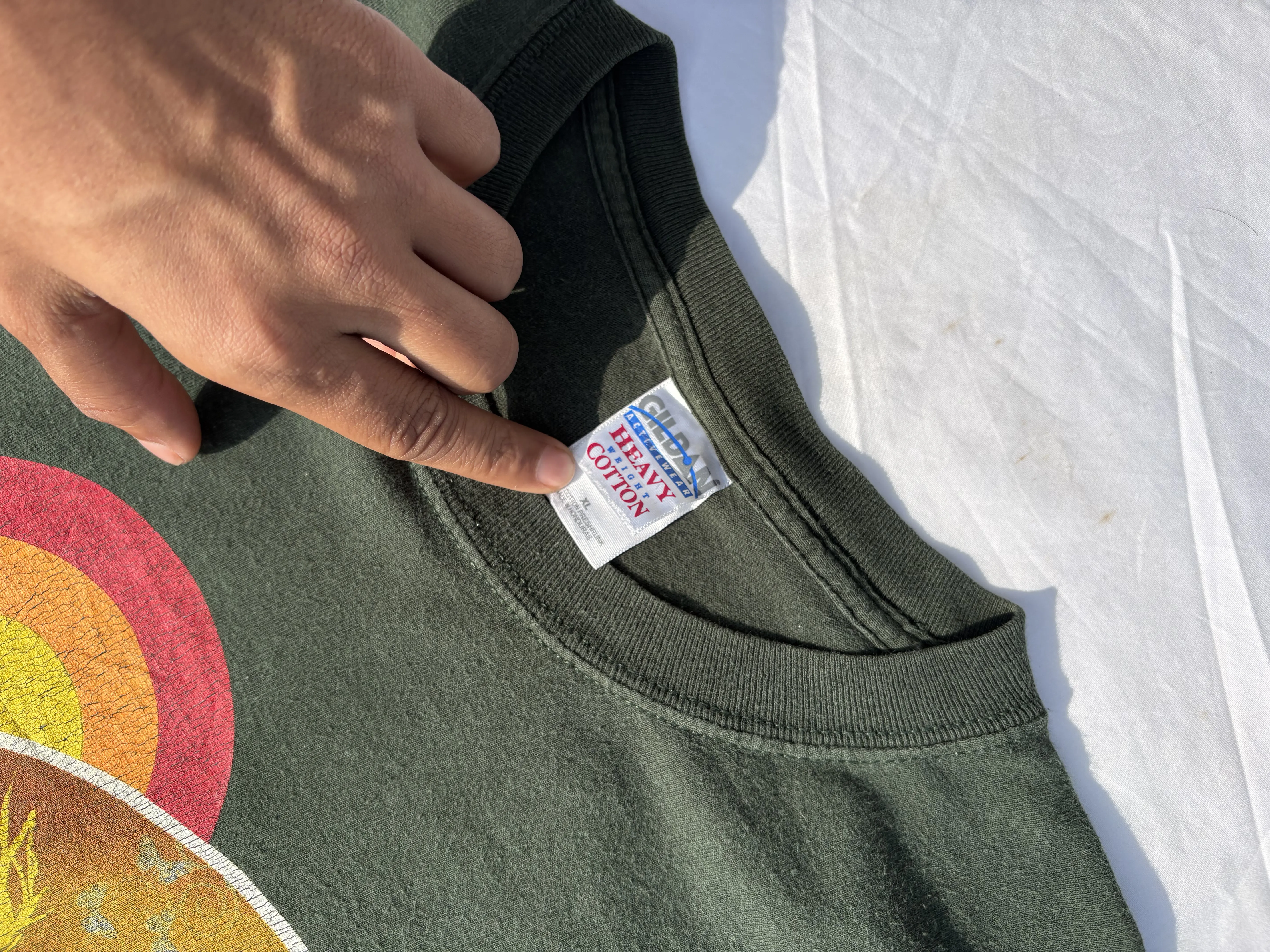 Gildan 2005 Bonnaroo Graphic T-shirt (XL)