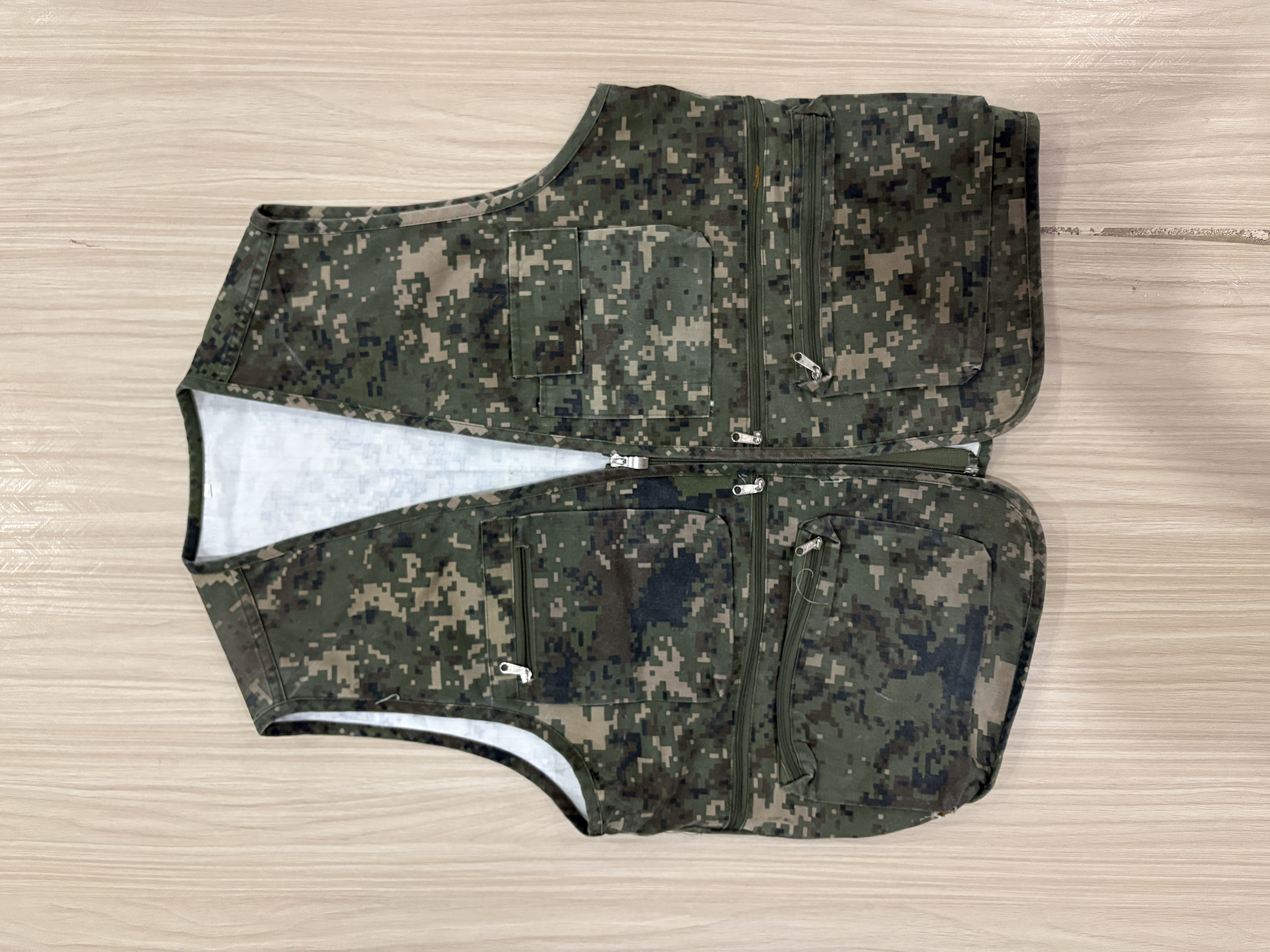 Pixel-Camo Technical Utility Vest