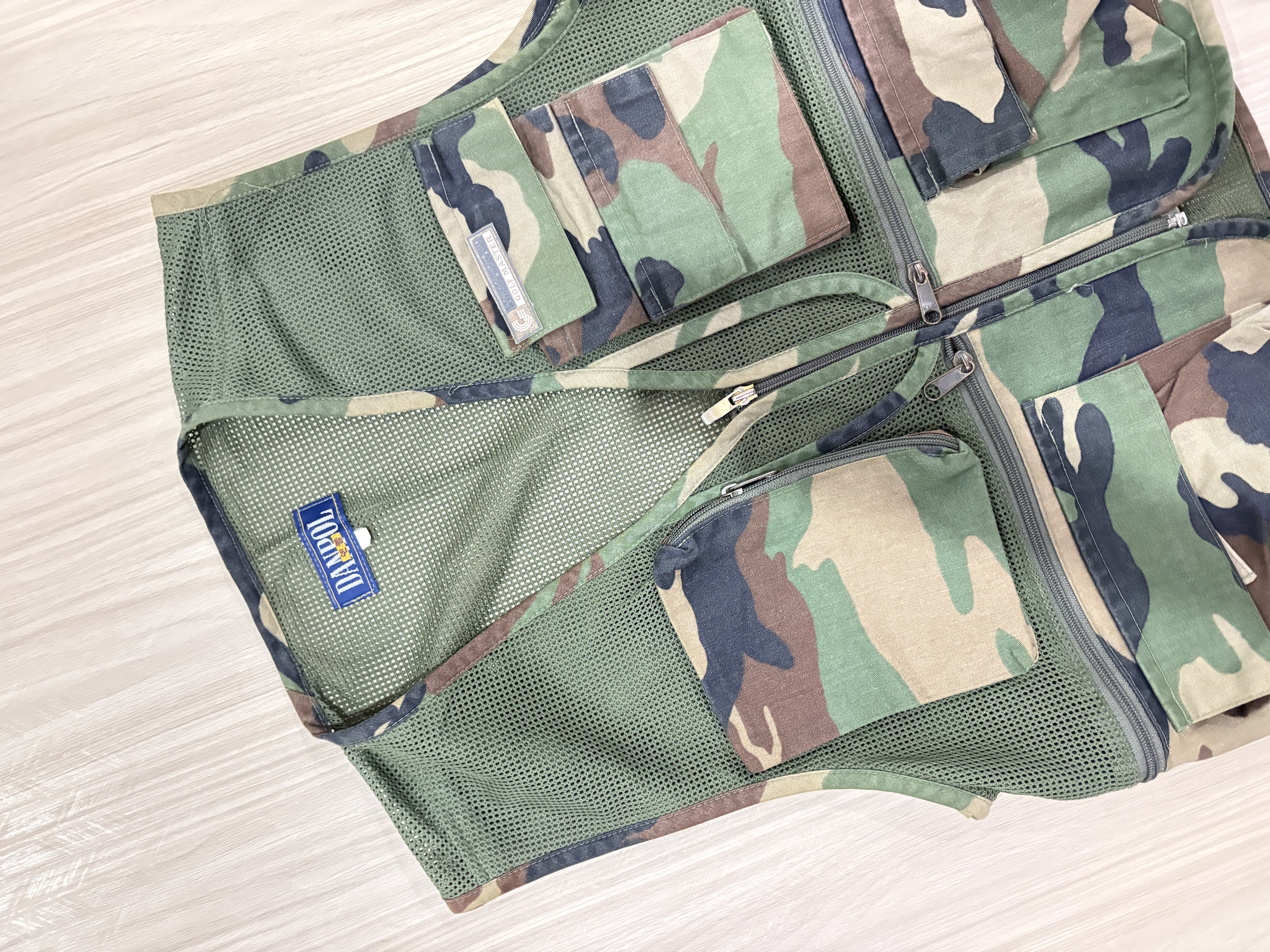 Golf Master Forest Camo Multi-Pocket Vest