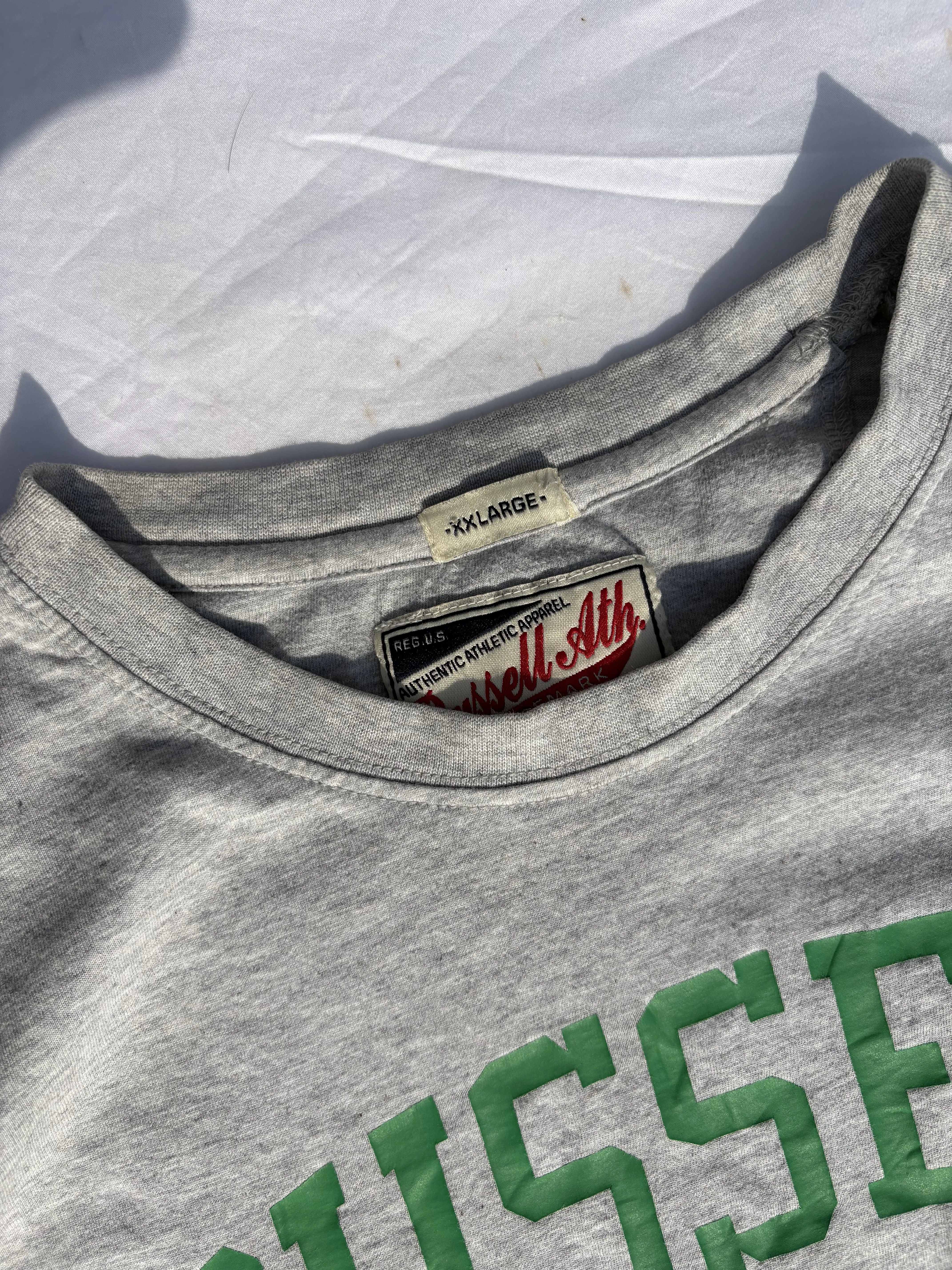 Russell Athletic Heather Grey Graphic T-shirt (XL)