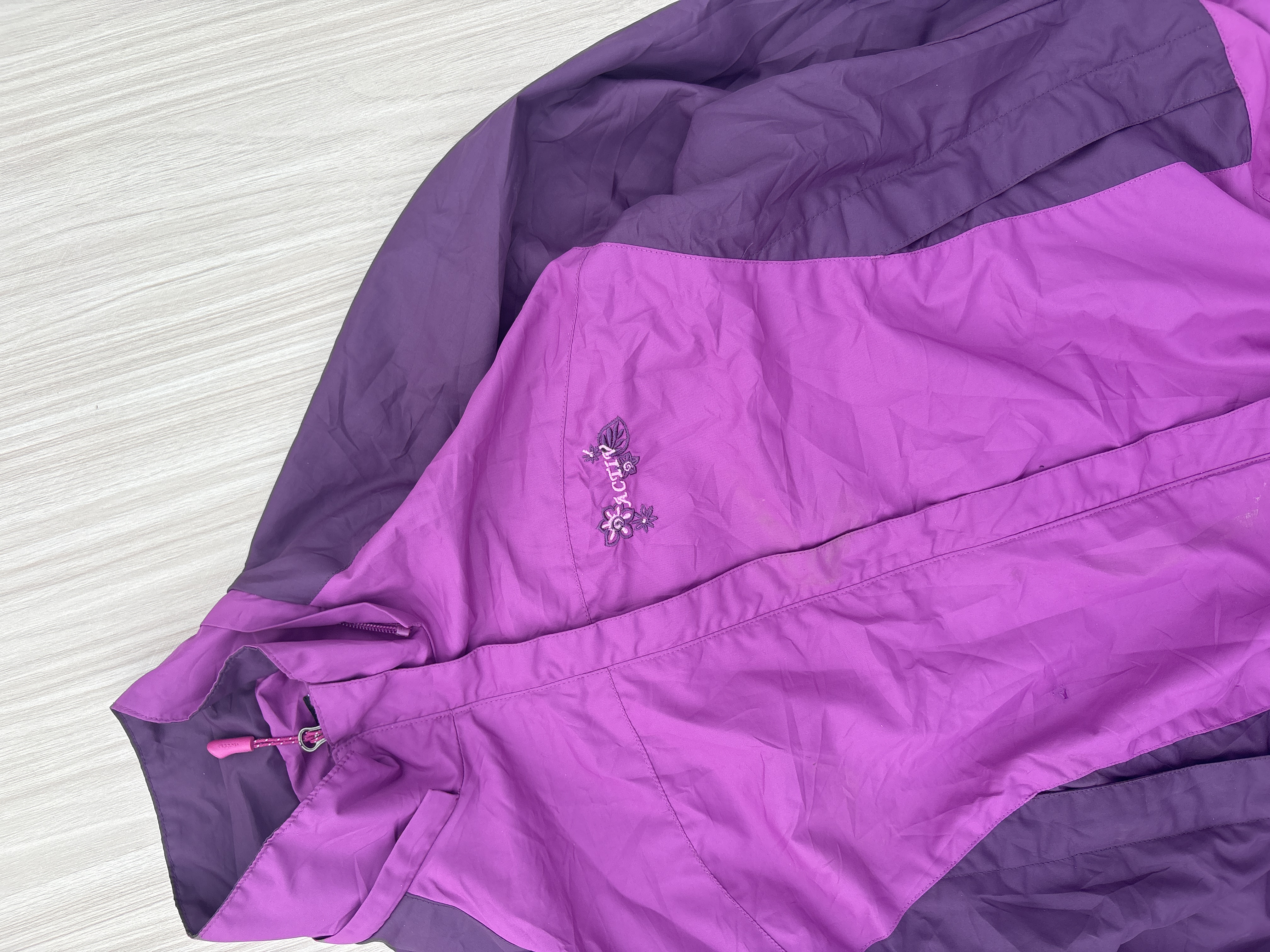 ACTIV Gorpcore Wind-Breaker 
