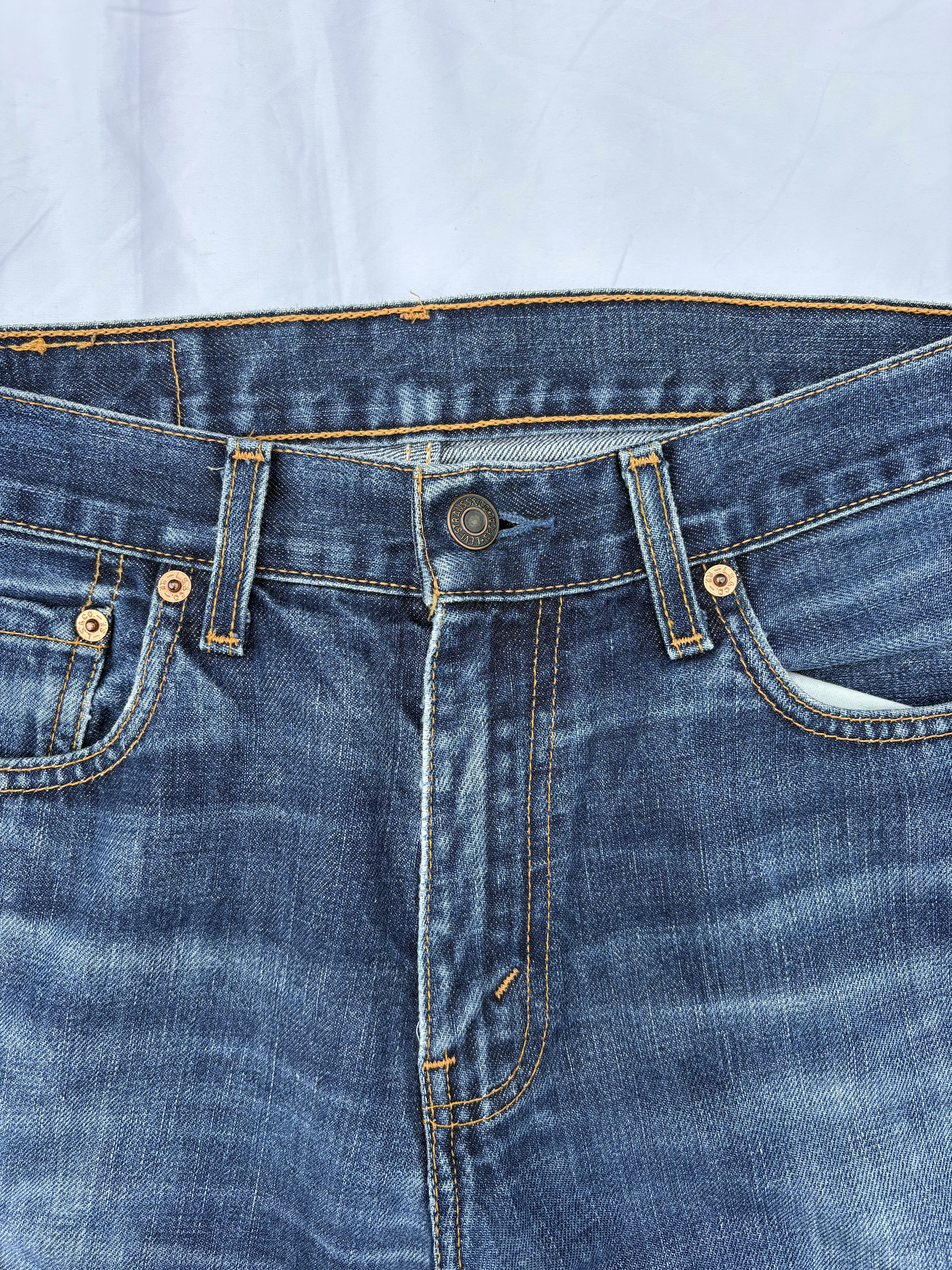 Levi's 525 Women's Slim Bootcut Jeans