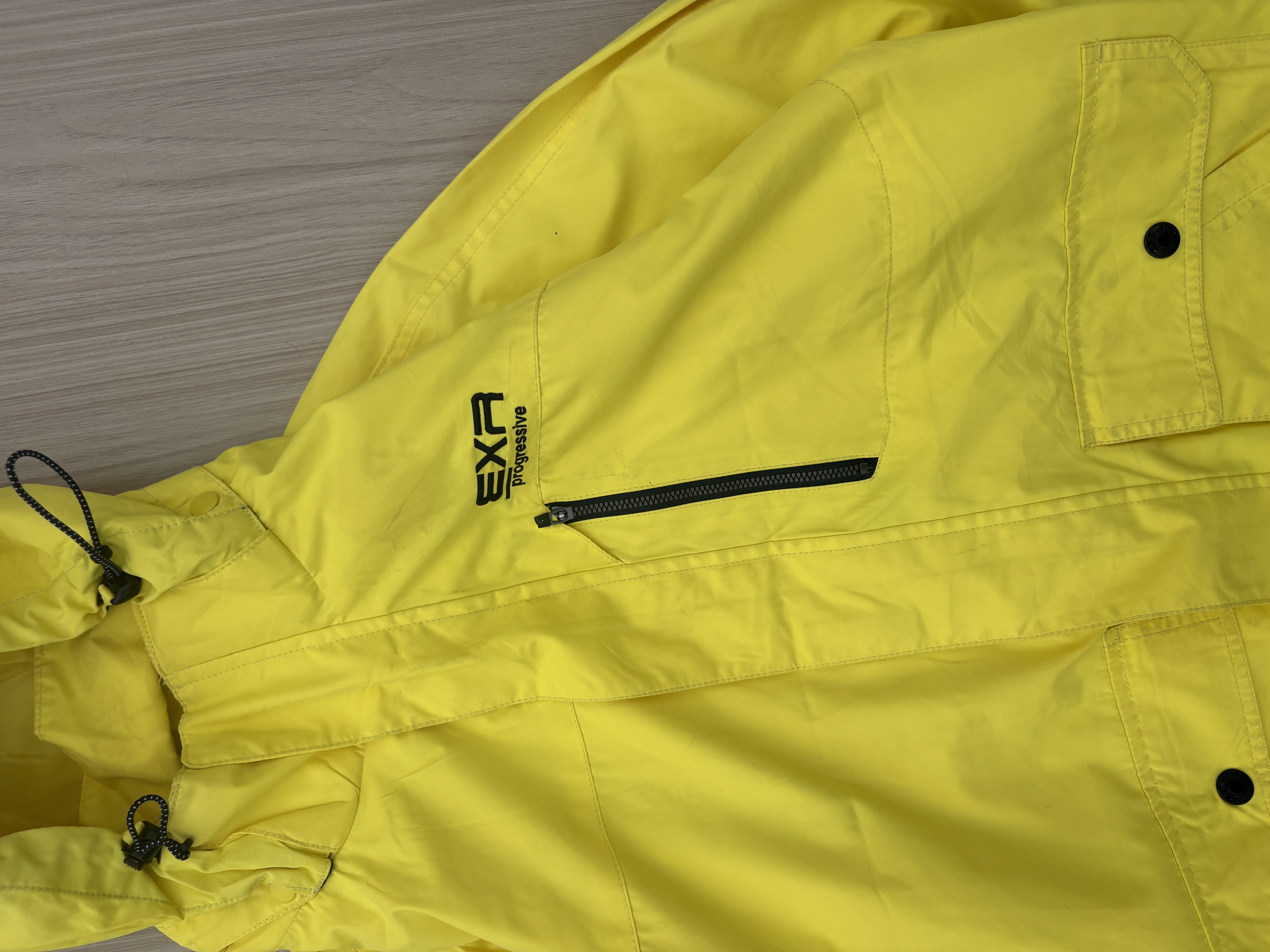 EXR Progressive Gorpcore Wind - Breaker 