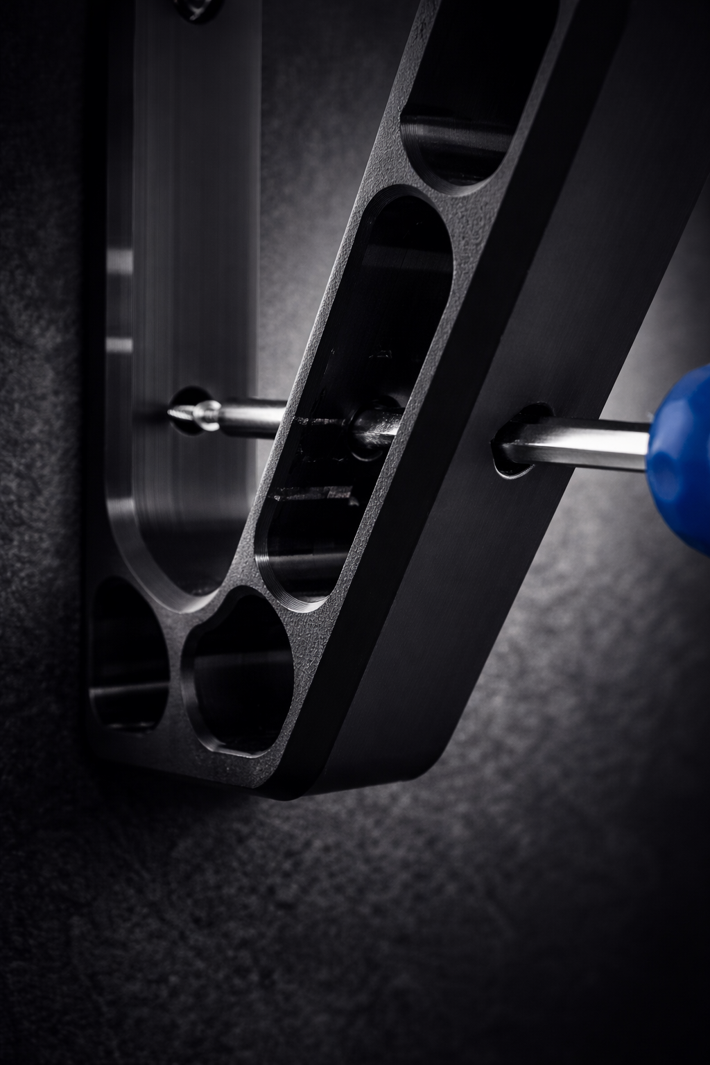 Porta casco da parete