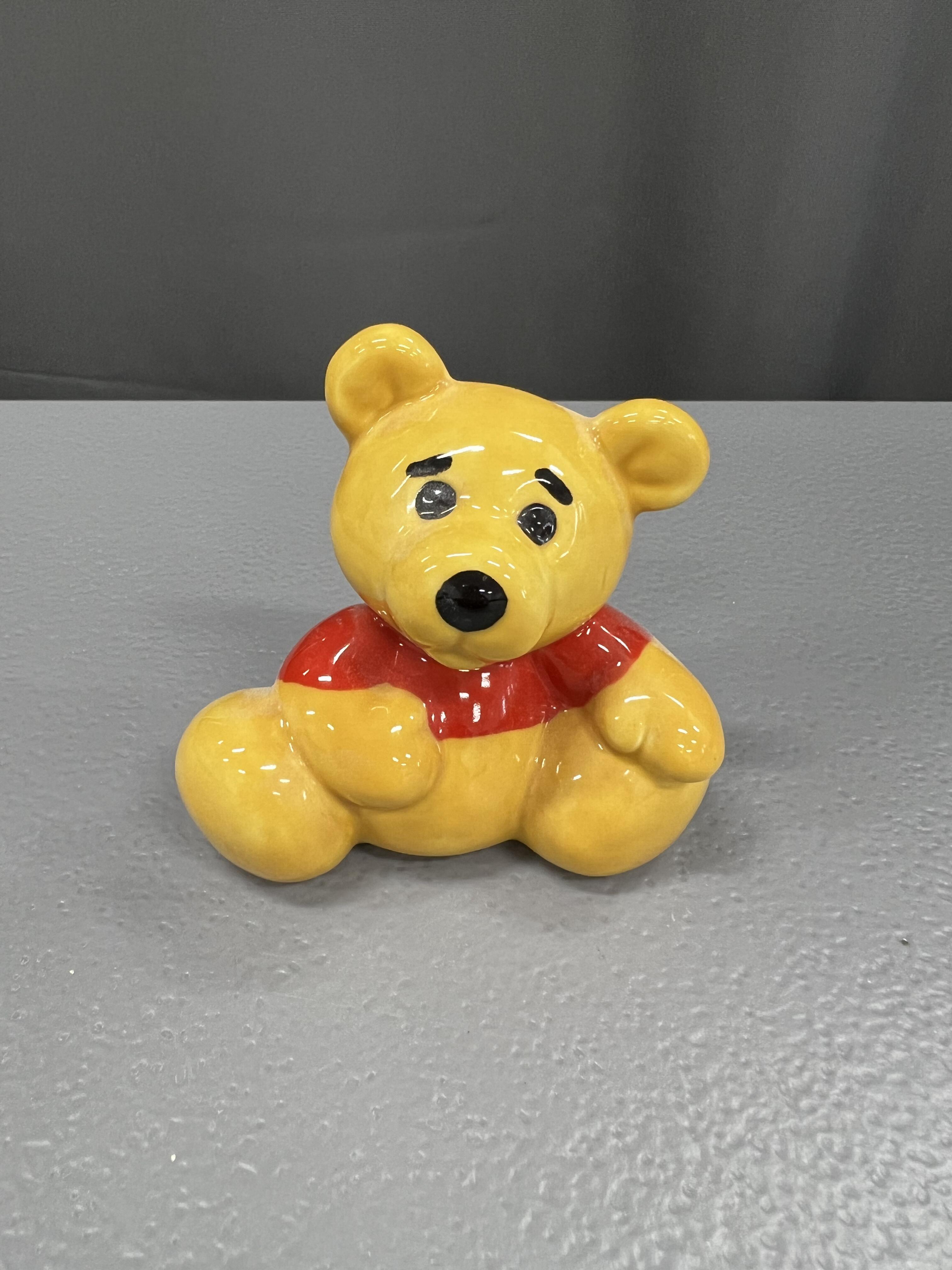 Cute Bear Ceramic Figurine - Pooh for You