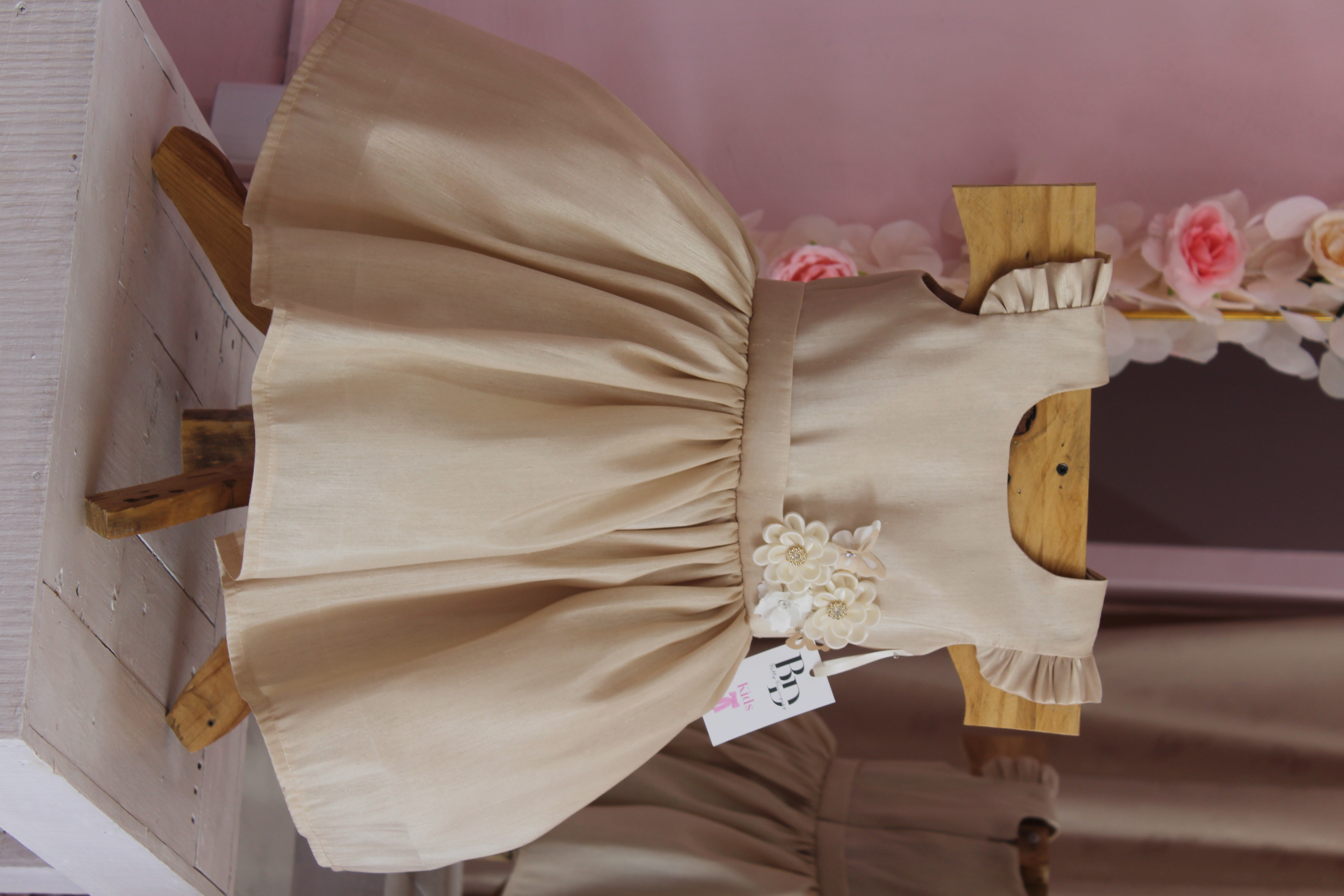 Vestido Beige para Niña