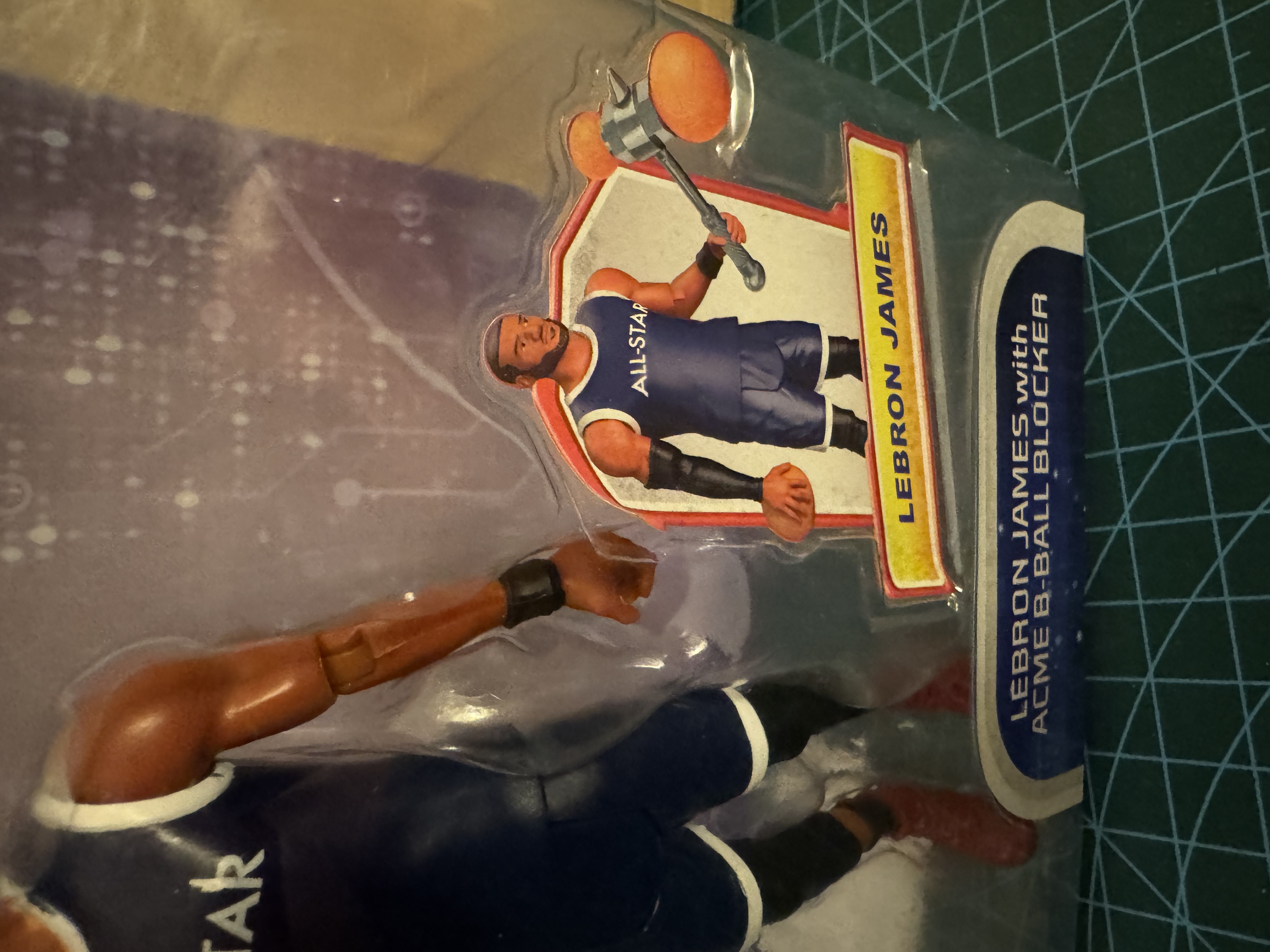 Figurine LeBron James Space Jam