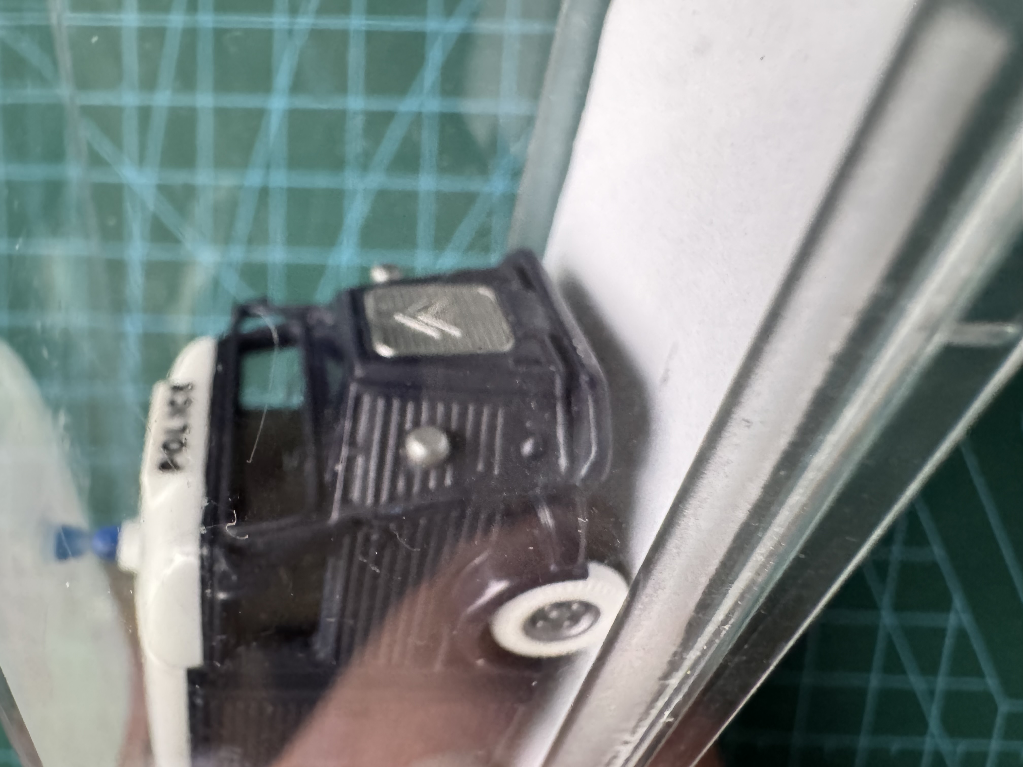 Miniature camion de police