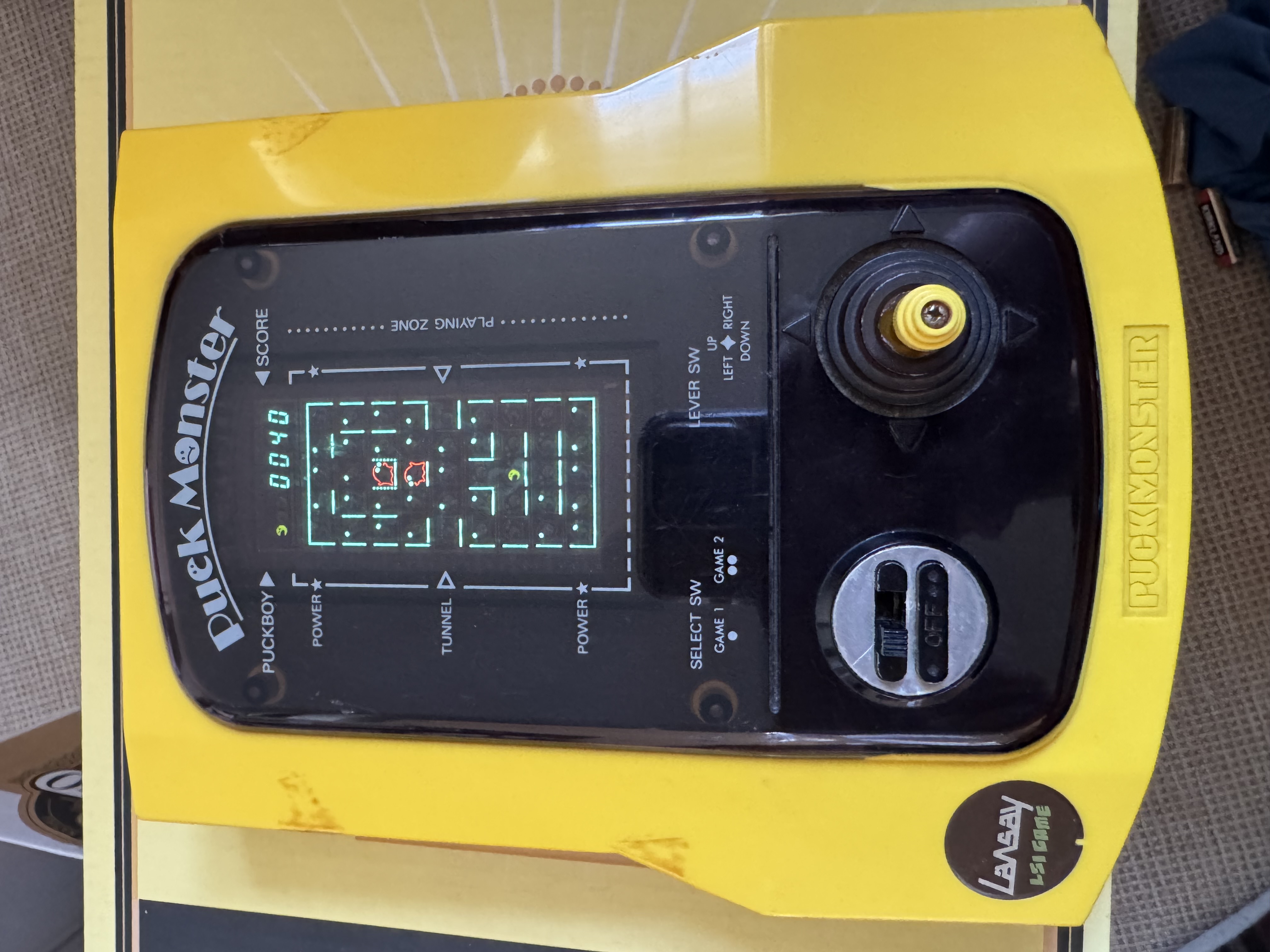 Console rétro Duck Monster