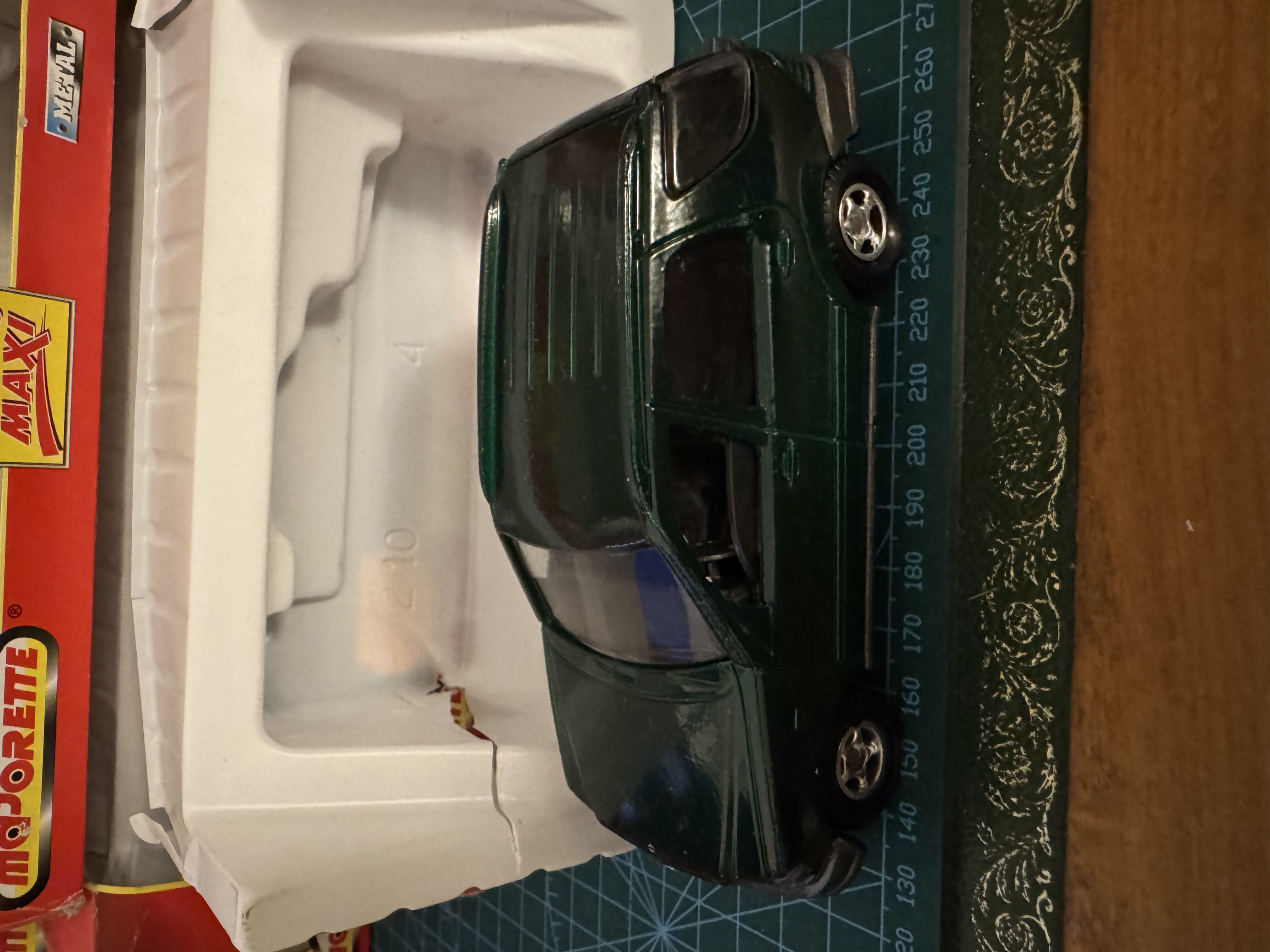 Voiture miniature SUV
