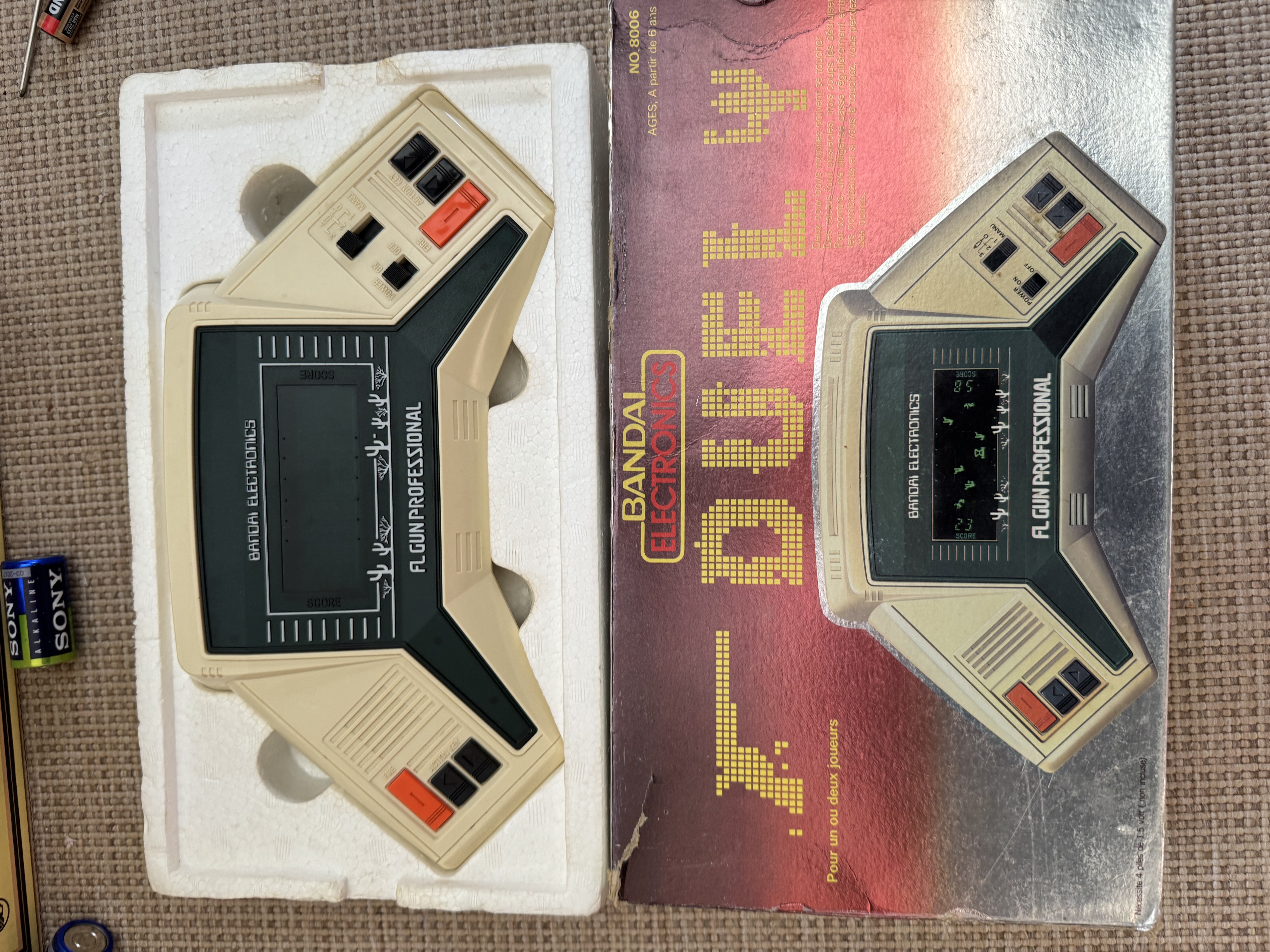 Jeu électronique Duel 4 Bandai