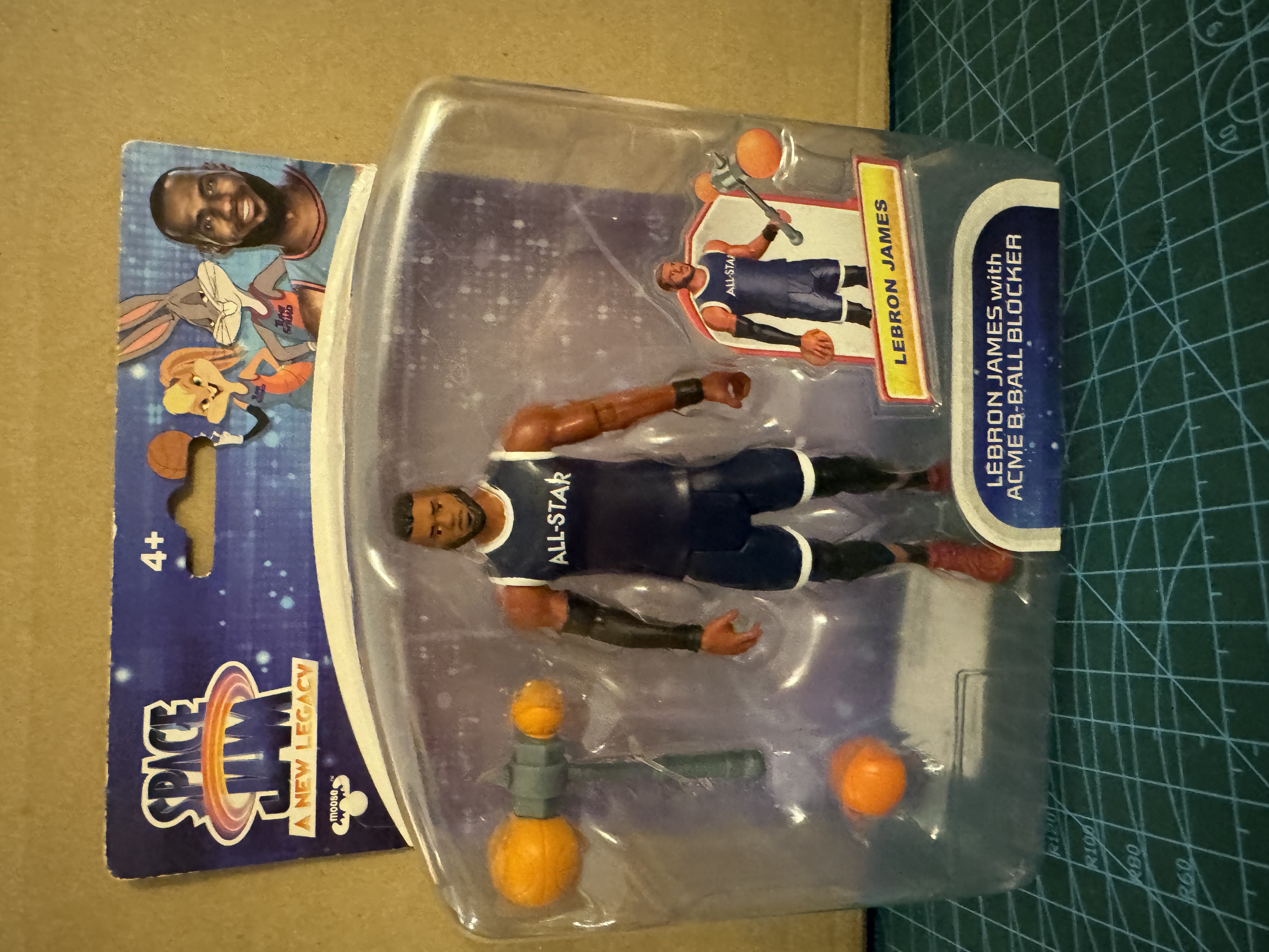 Figurine LeBron James Space Jam