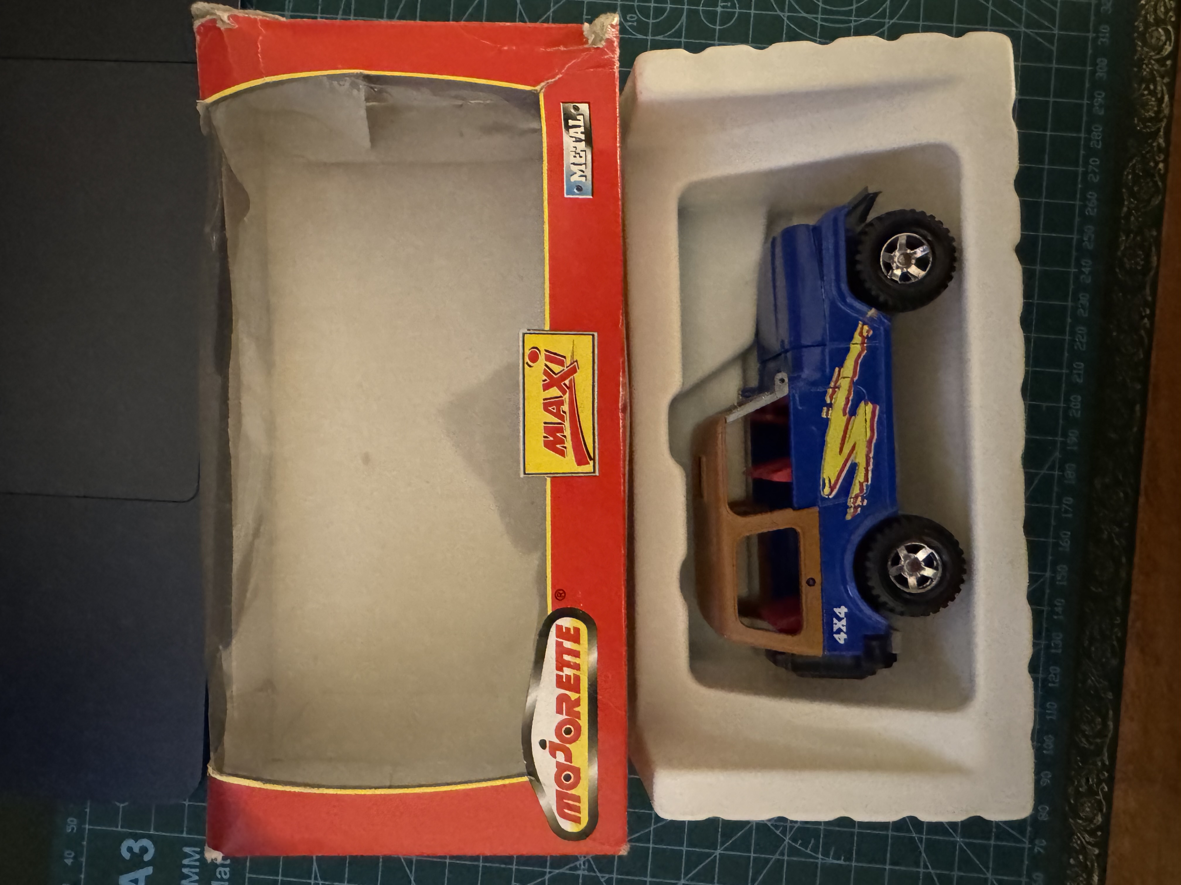 Voiture jouet Majorette Max
