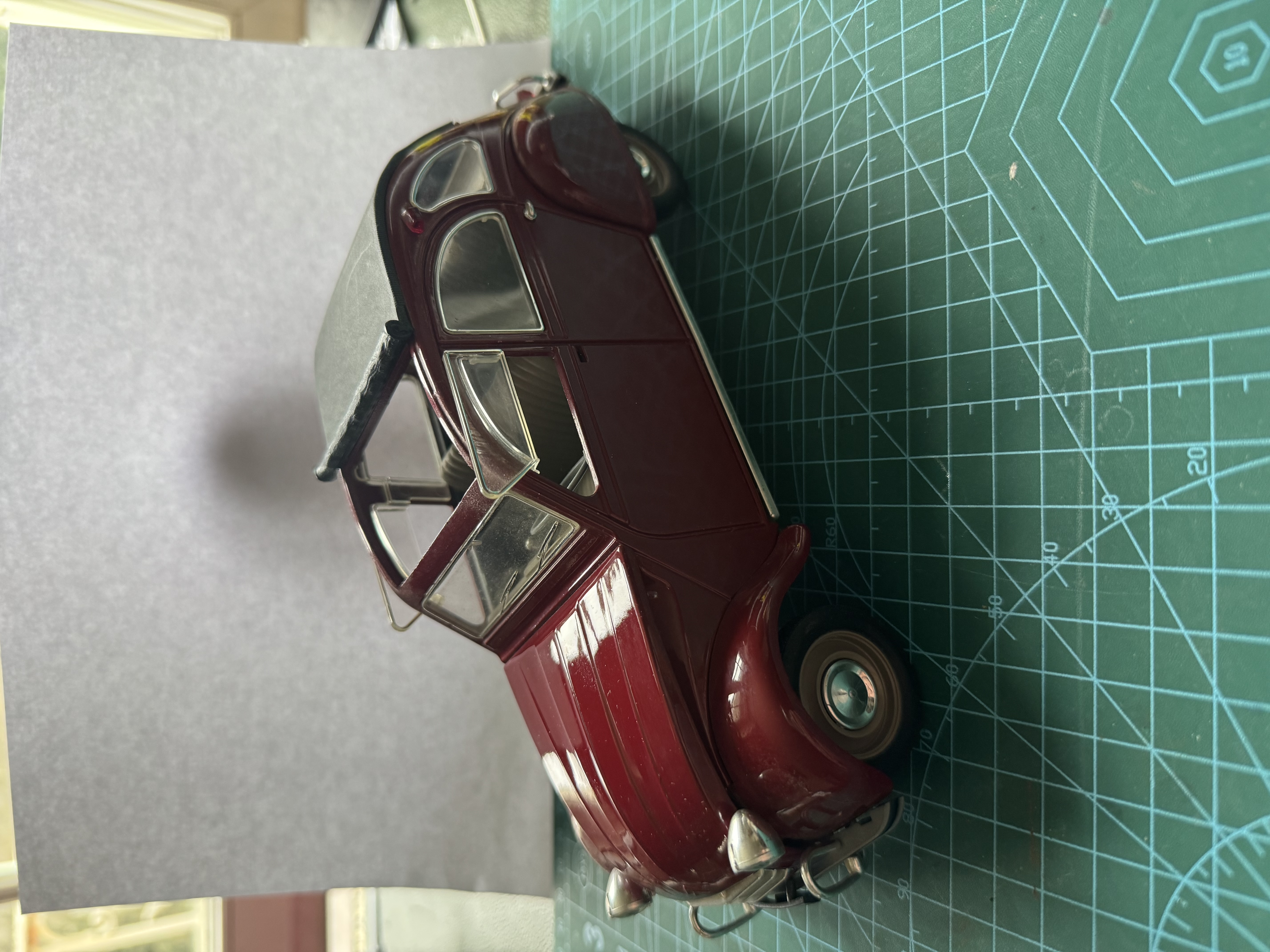 Voiture miniature vintage 2CV SOLIDO