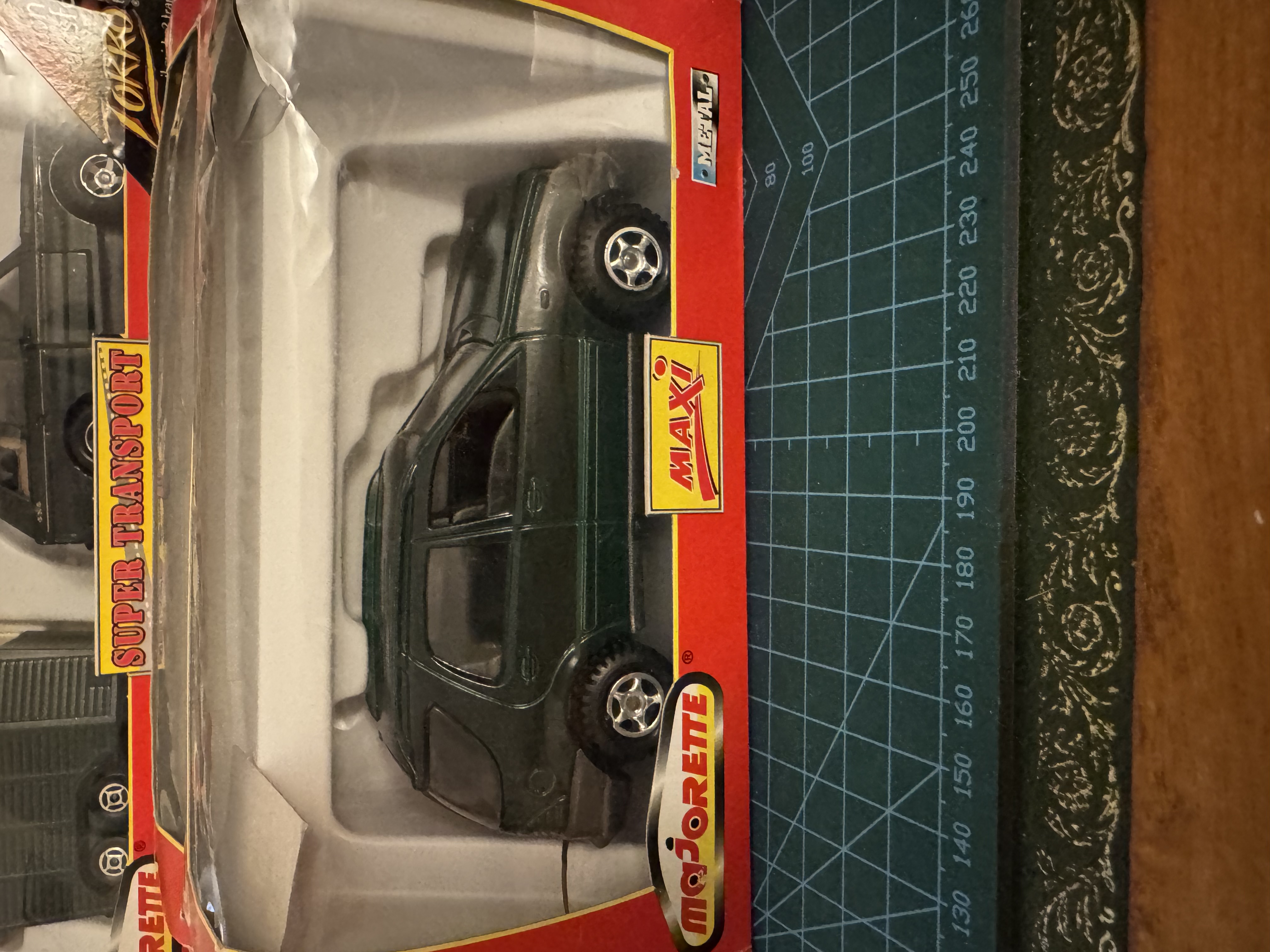 Voiture miniature SUV