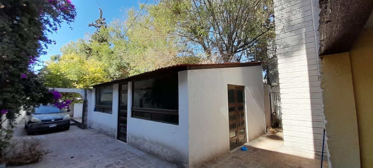 EDIFICIO EN RENTA SOBRE AV. CONSTITUYENTES
