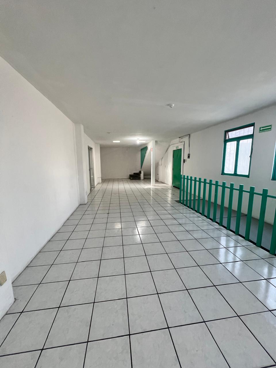 LOCAL COMERCIAL EN RENTA, CERCA DEL TEPE