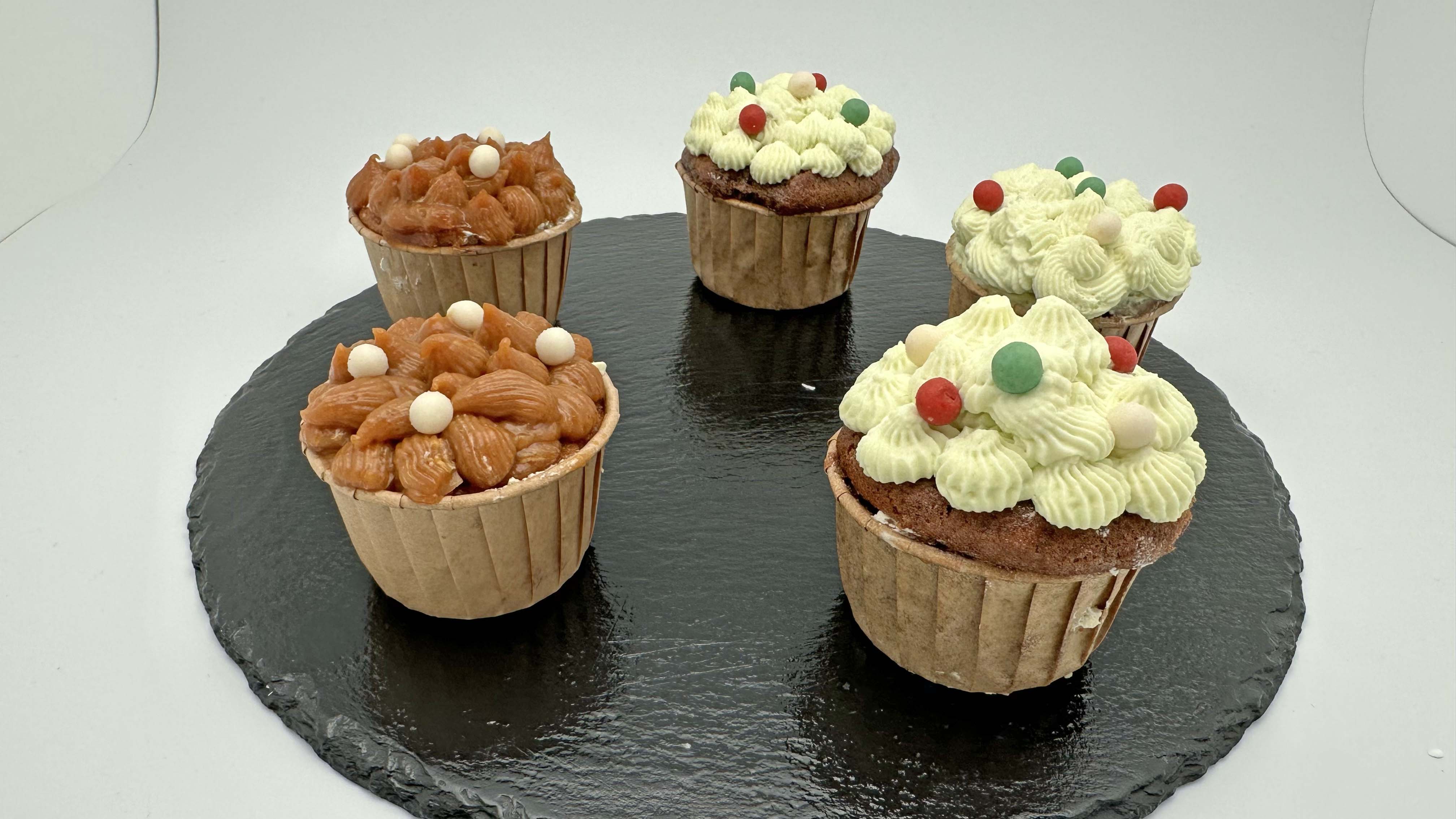 Festive Cupcake Set