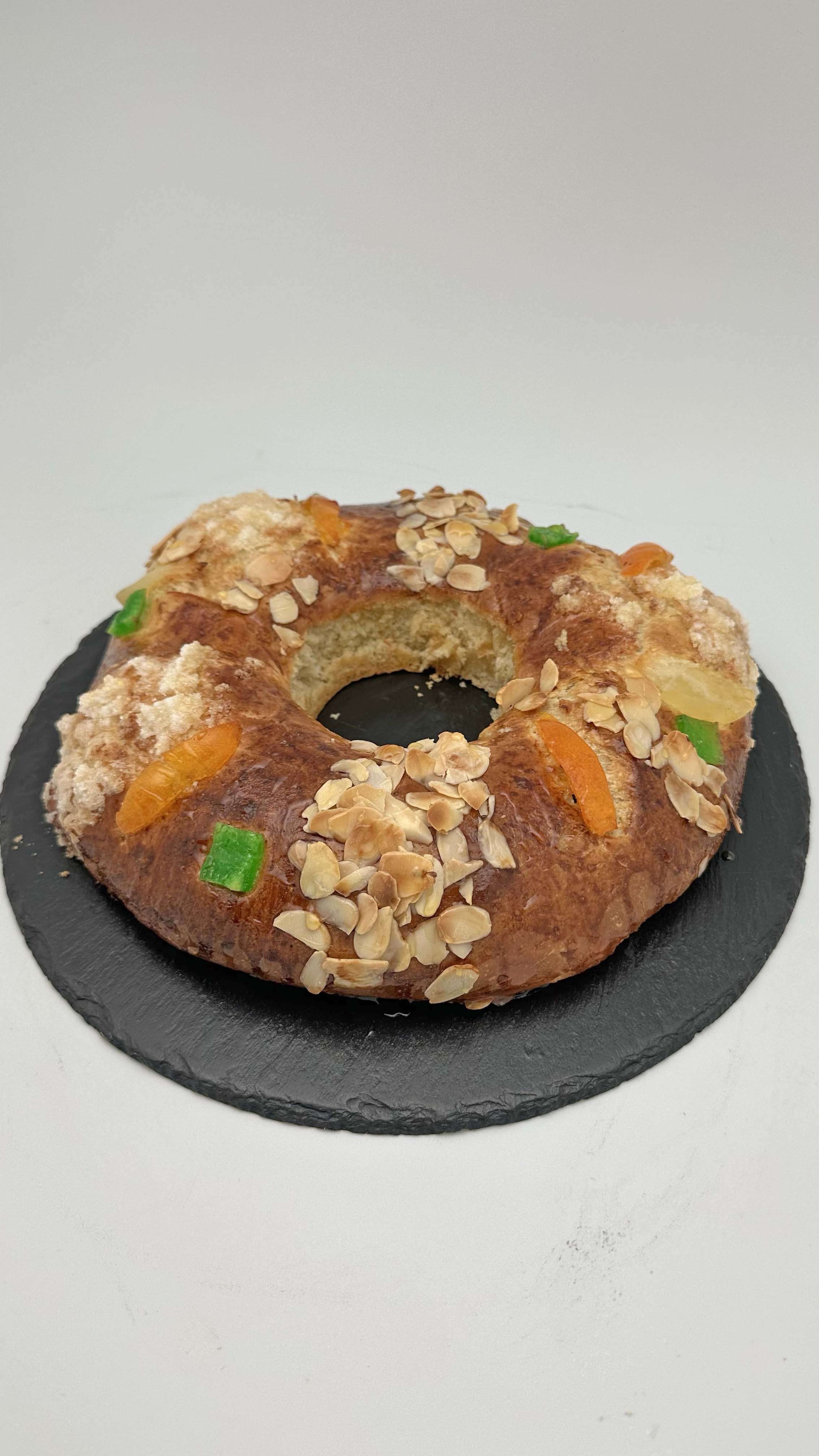 Traditional Rosca de Reyes