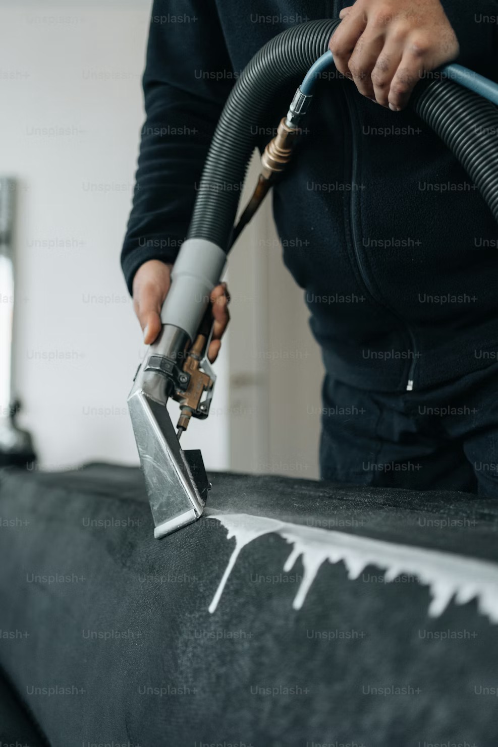 Deep Clean: 3 Bedrooms / 2 Baths 