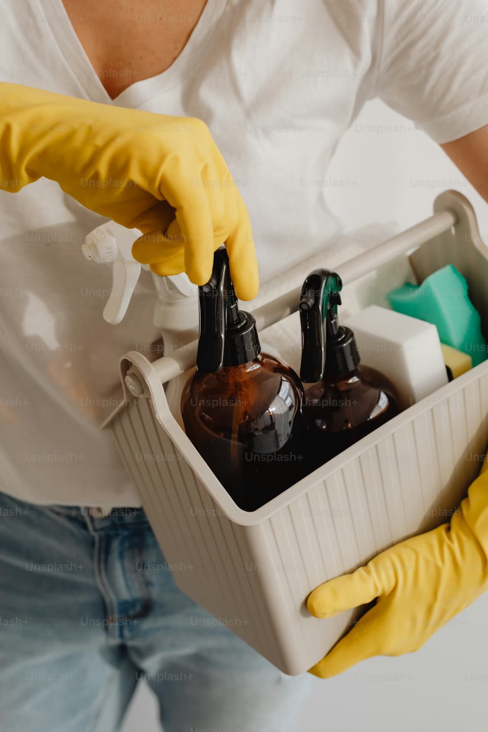 Housekeeping: 3 Bedrooms / 2 Baths