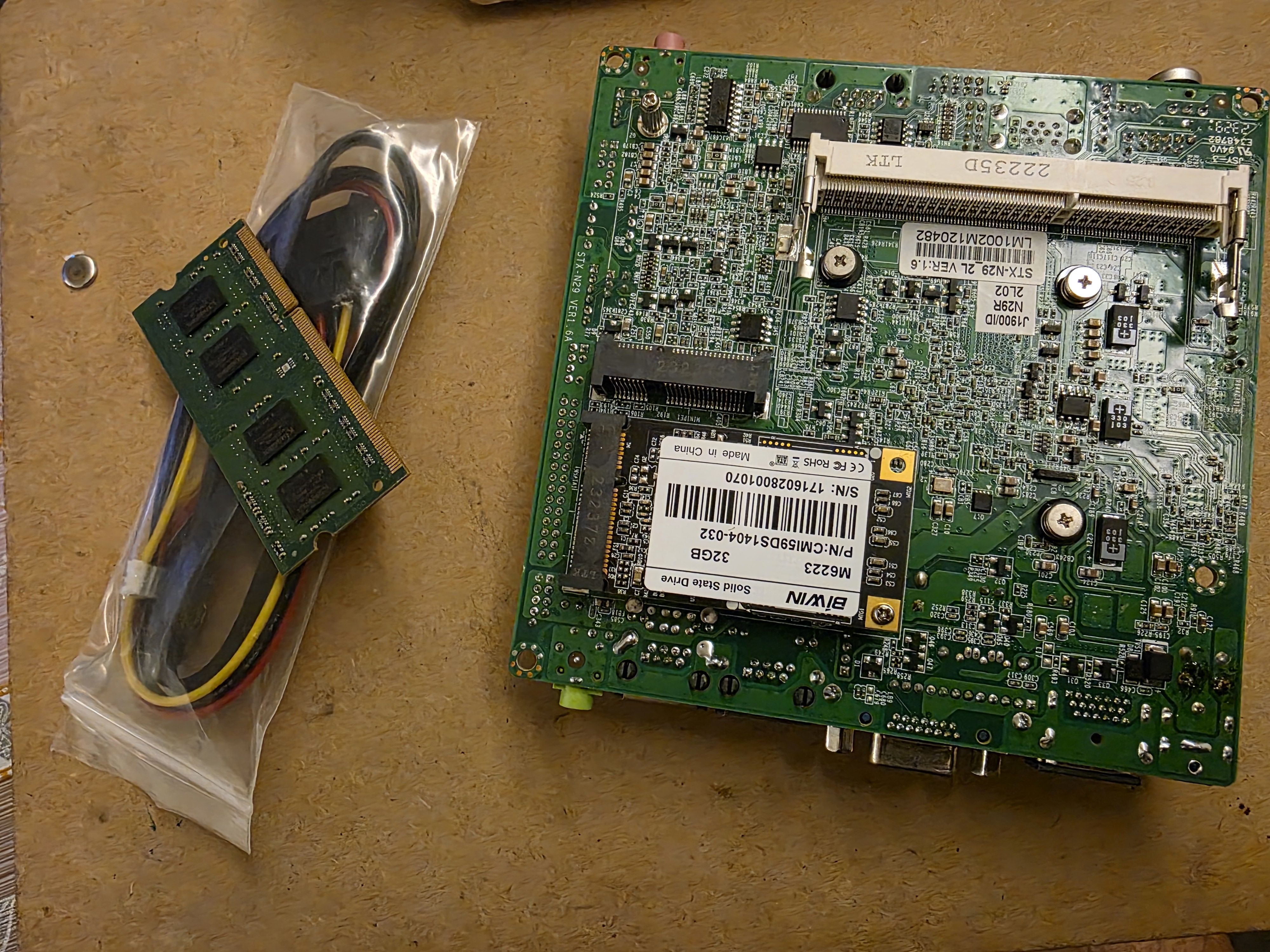 NEW MINI MOTHER BOARD STX-N29-2L