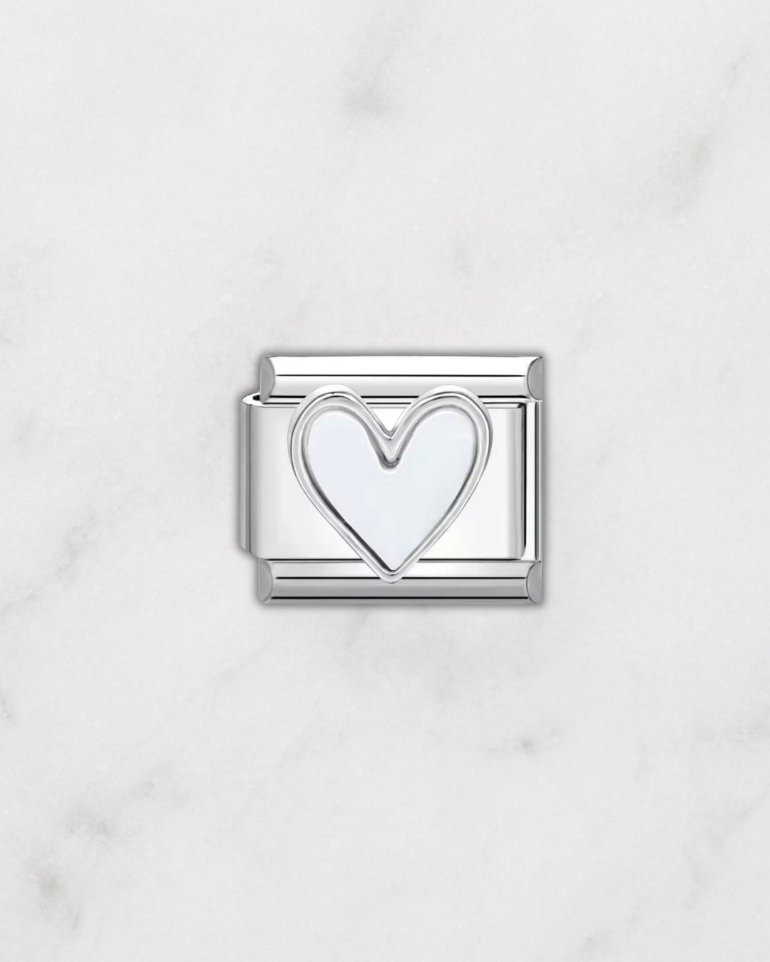 Charm cœur blanc argenté
