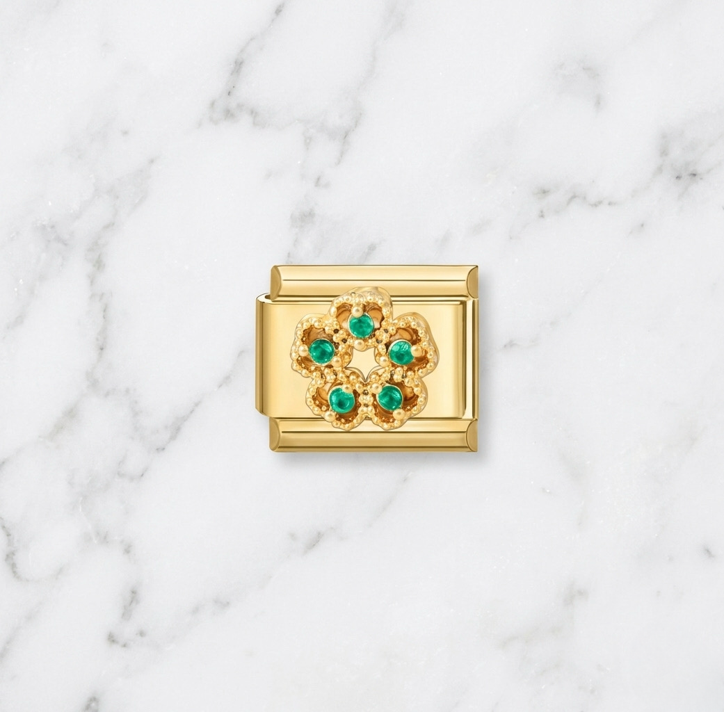 Charm fleur scintillante