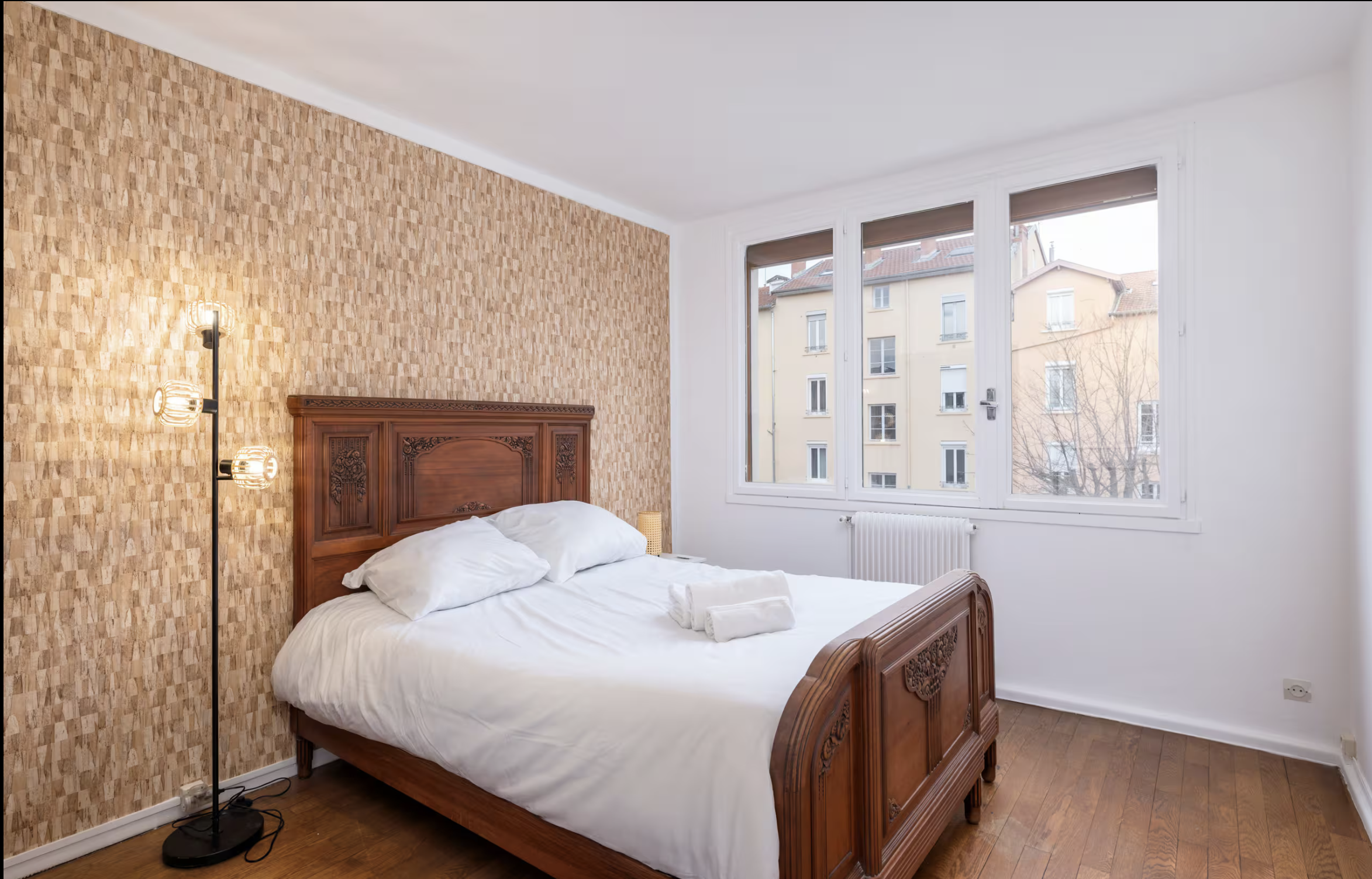 APPARTEMENT STUDIO - 2 CHAMBRES  - LYON