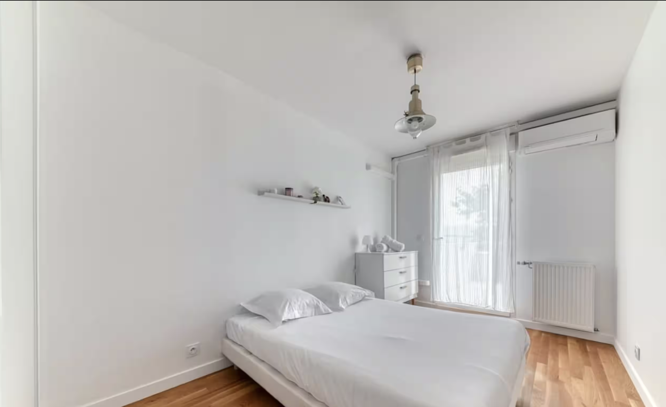 APPARTEMENT STUDIO - 3 CHAMBRES  - LYON