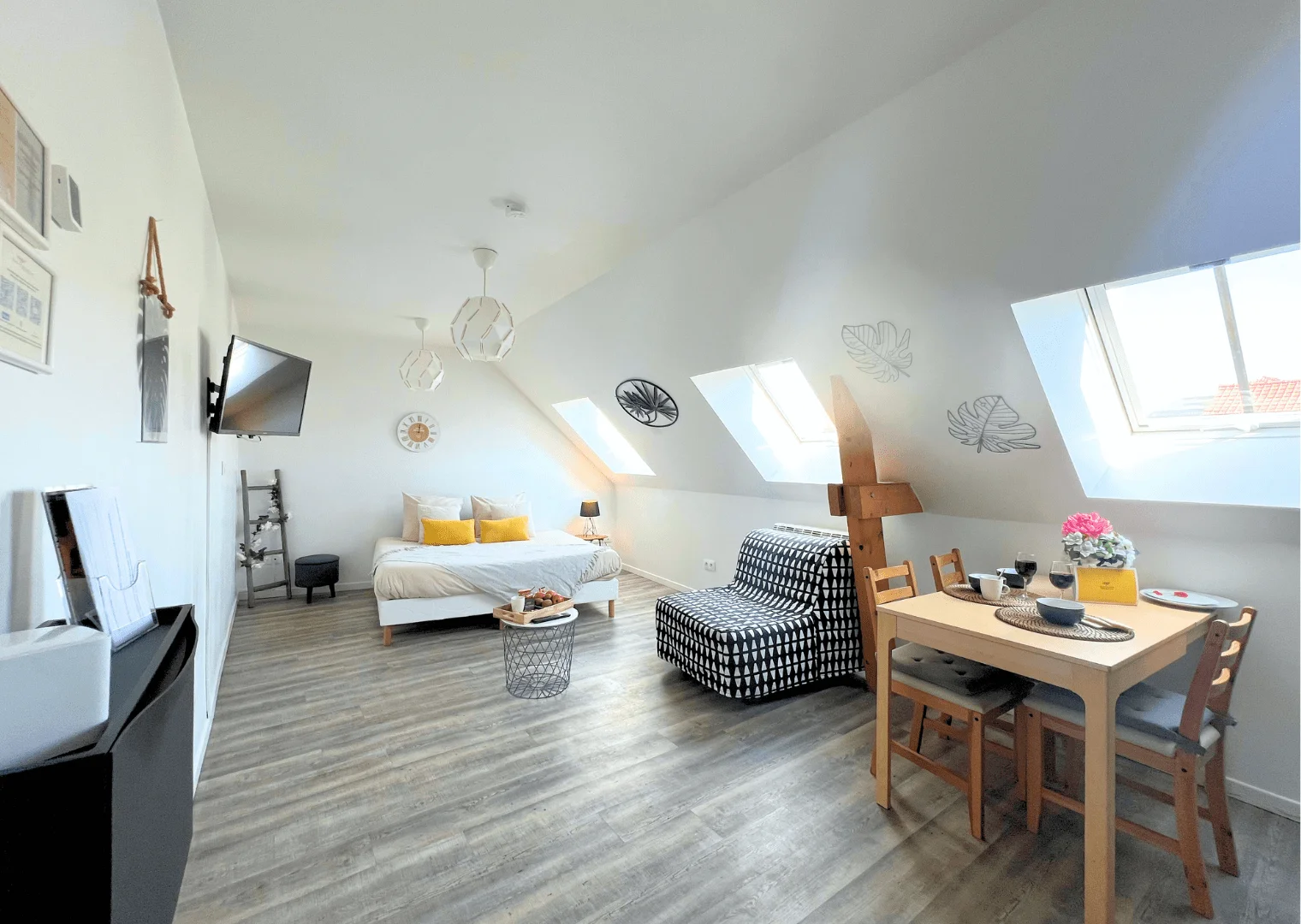 APPARTEMENT STUDIO - 1 LIT DOUBLE - SAINT-OMER