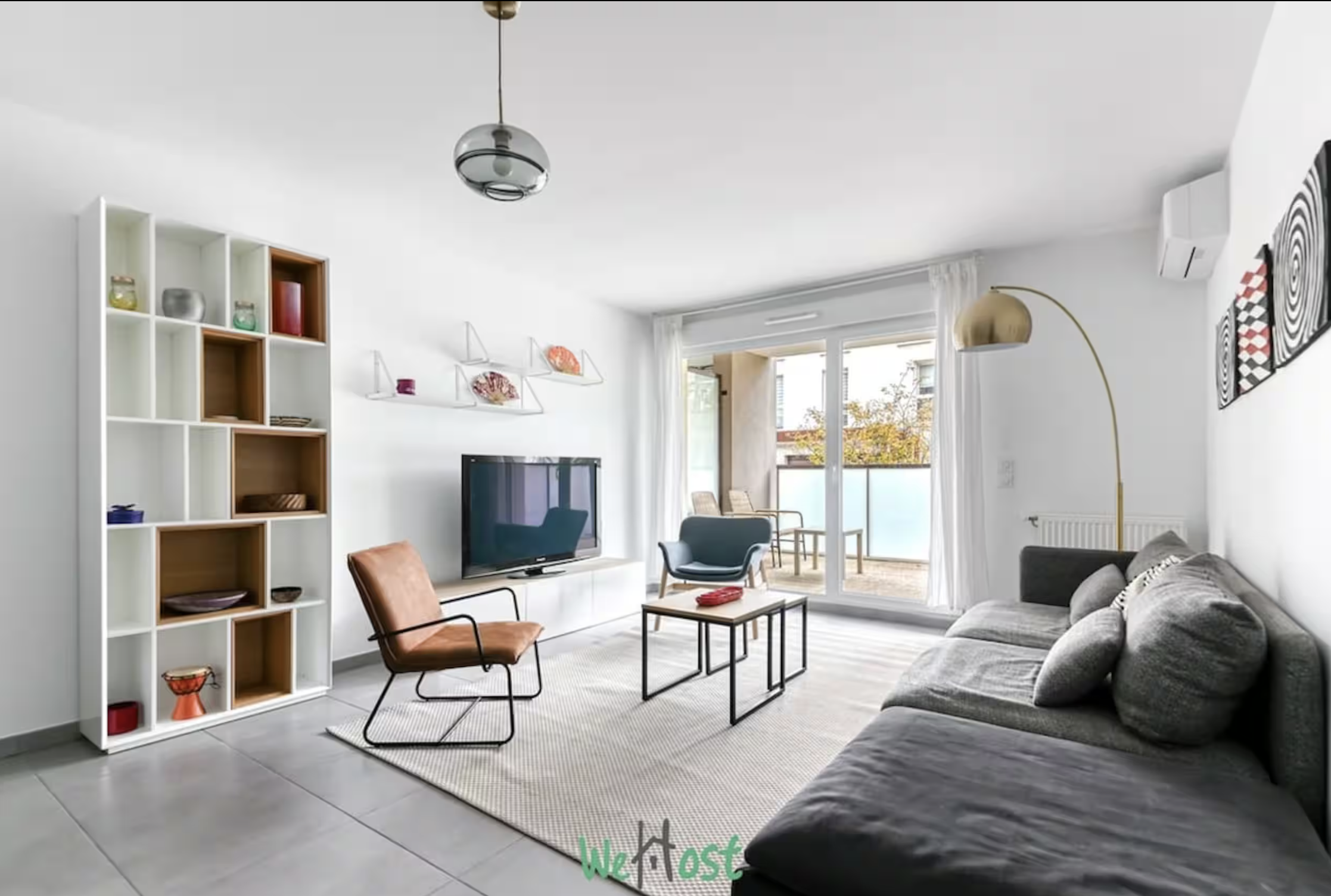 APPARTEMENT STUDIO - 3 CHAMBRES  - LYON