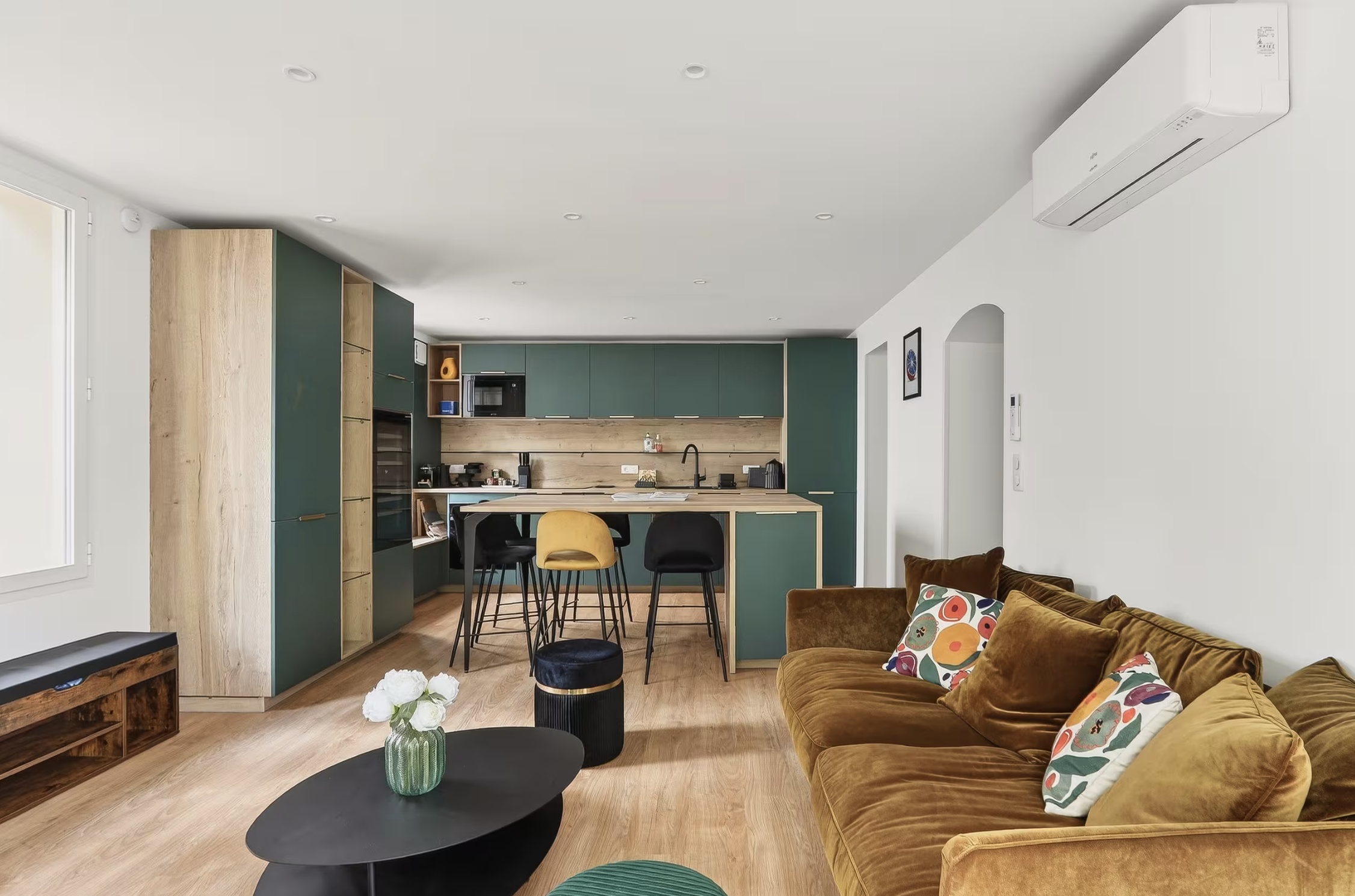 APPARTEMENT  - 3 CHAMBRES  - NICE