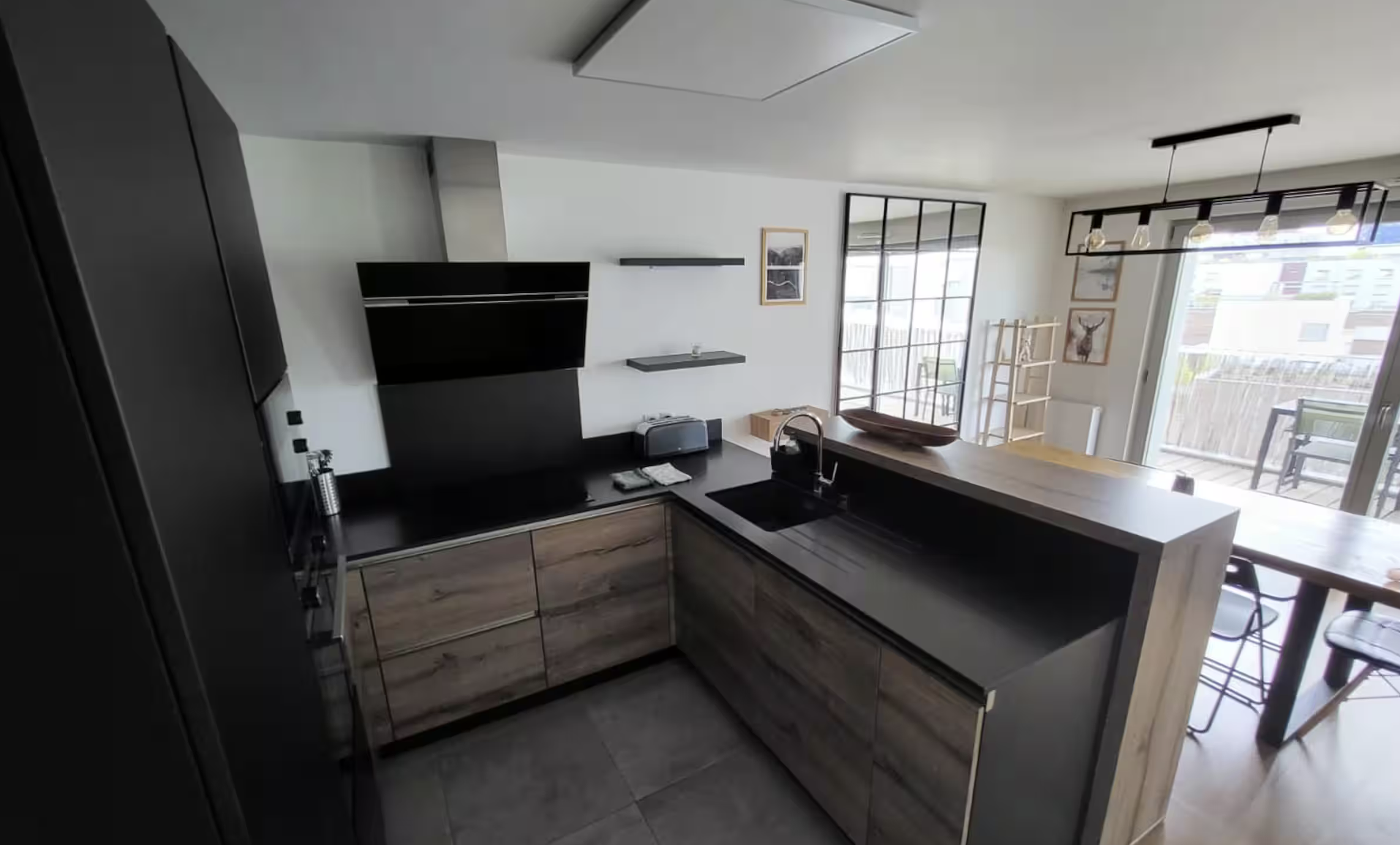 APPARTEMENT  -  2 CHAMBRES  - STRASBOURG