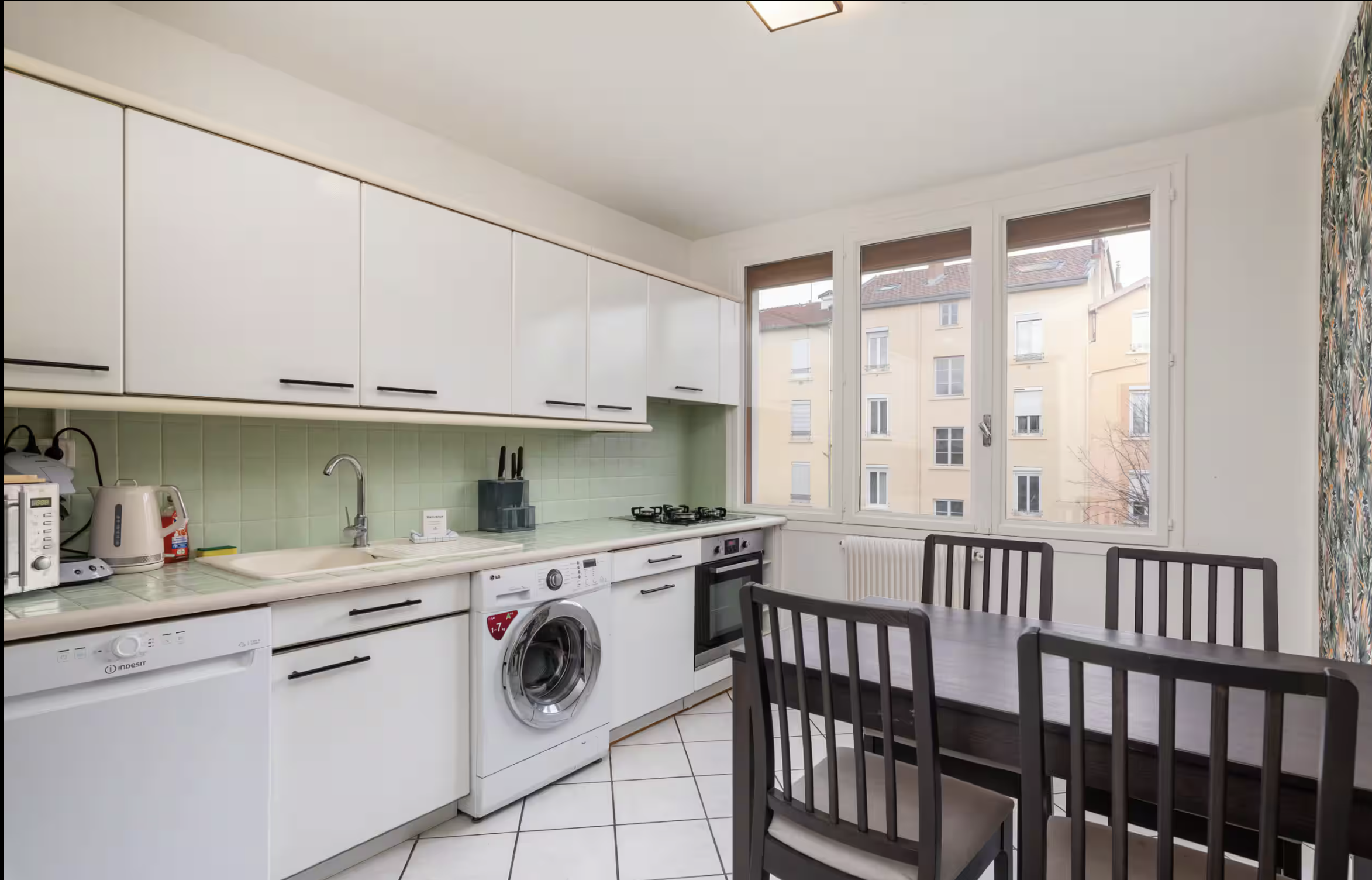 APPARTEMENT STUDIO - 2 CHAMBRES  - LYON