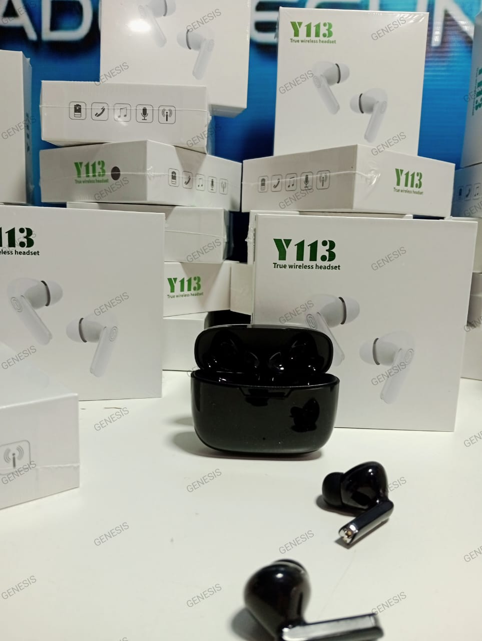 Auriculares inalámbricos Y113