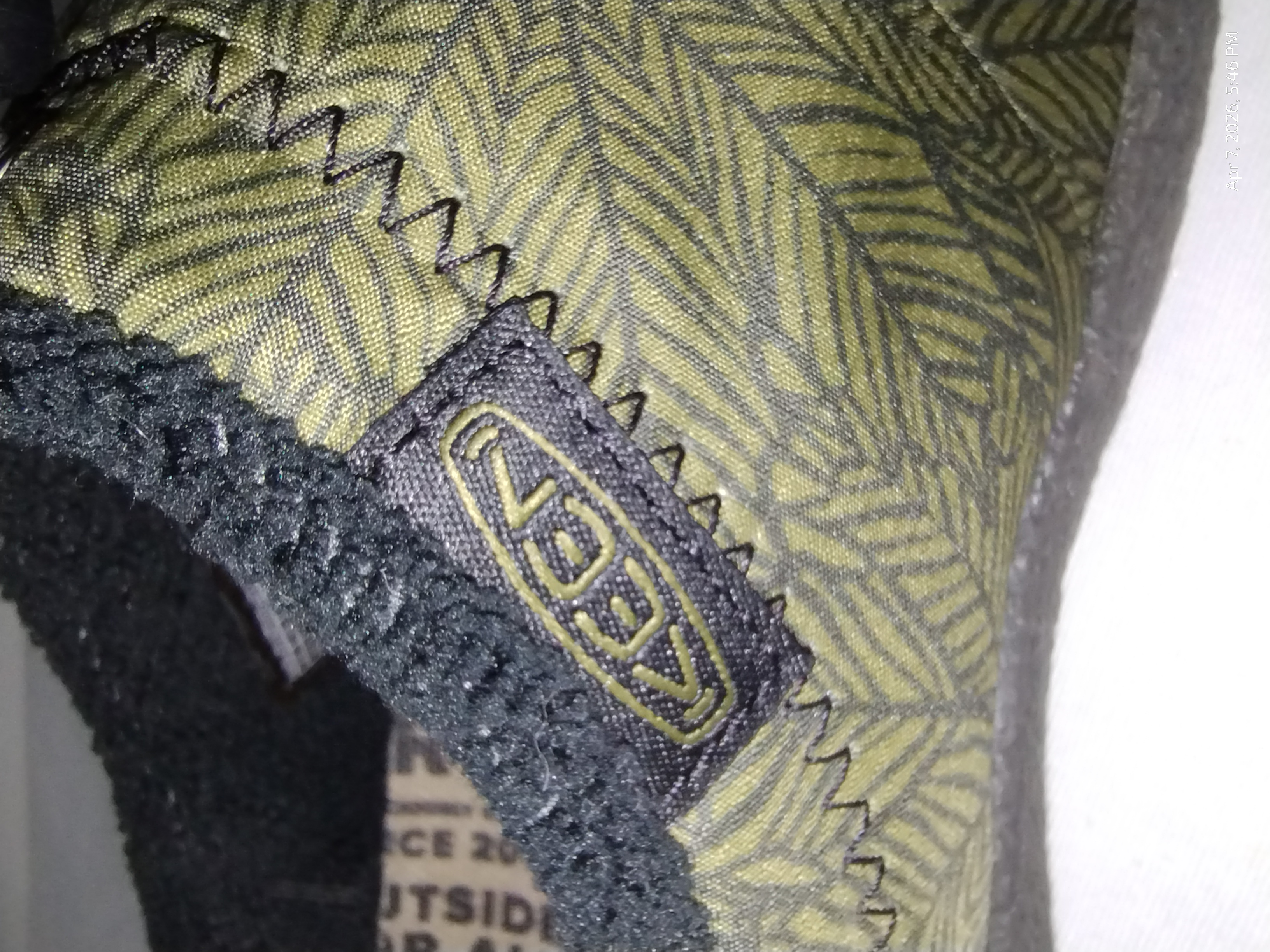 Keen Howser slip ons