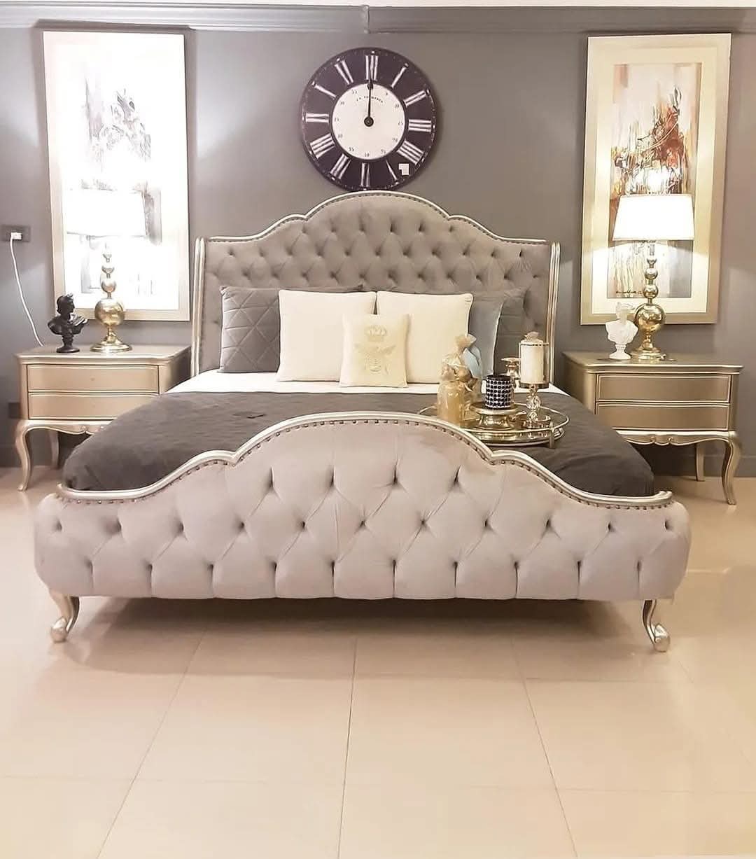 Luxury Tufted Velvet Bed Set