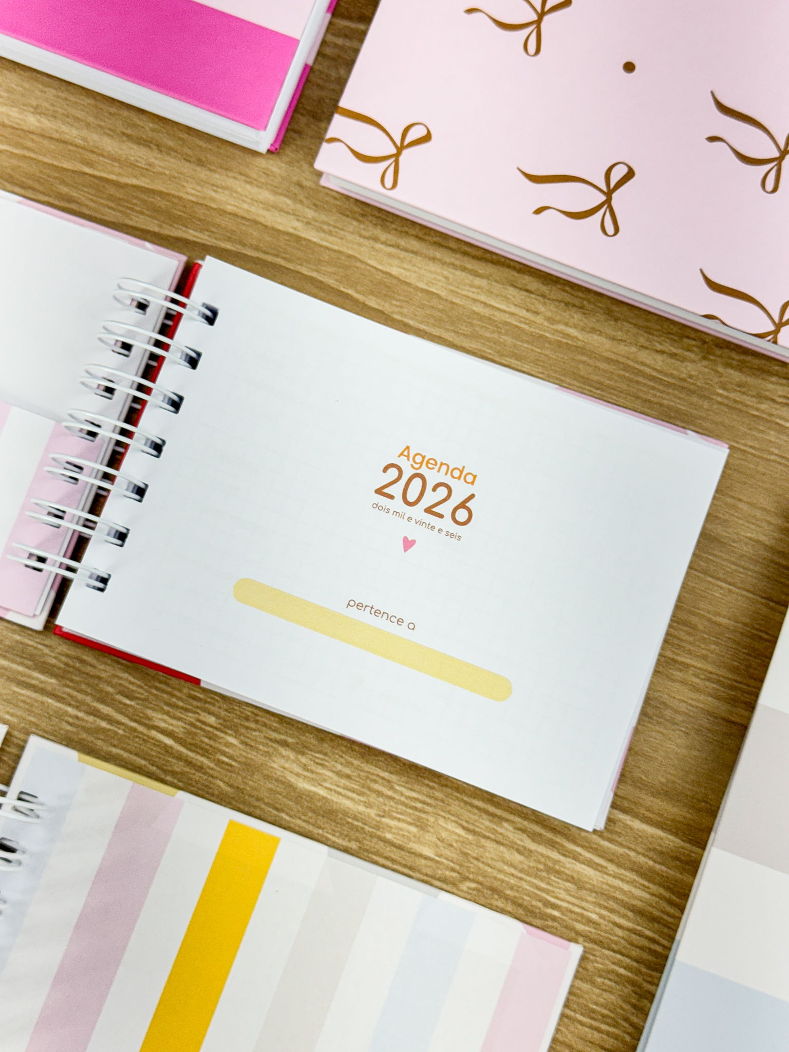 Agenda A6 horizontal - 01 dia, sem horas