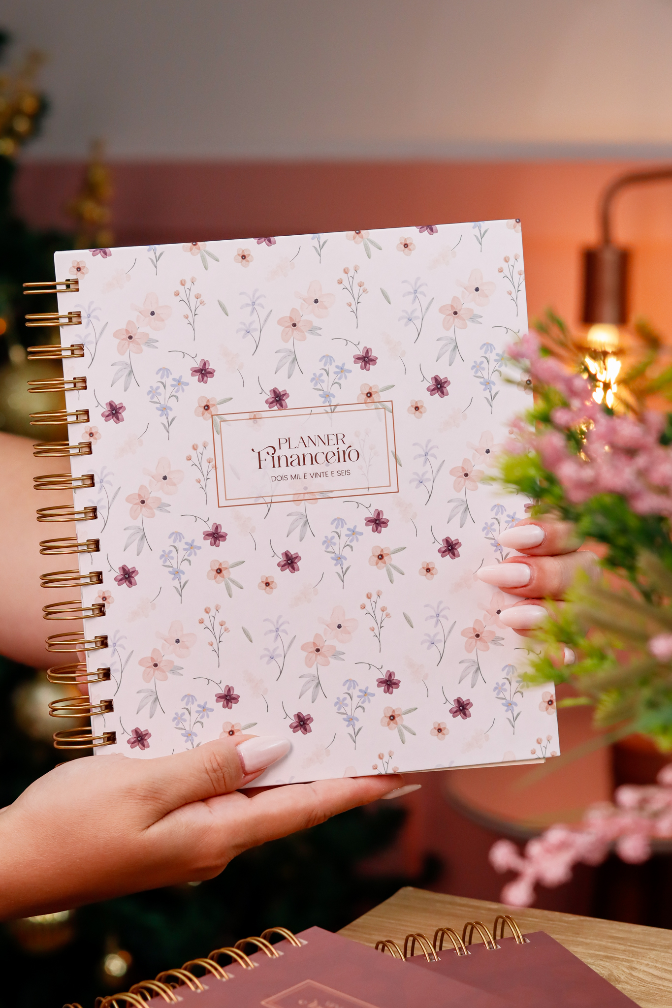 Planner financeiro floral