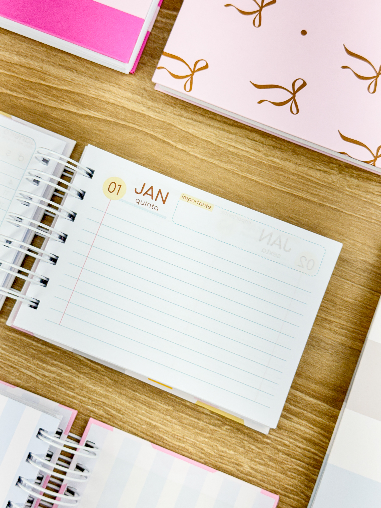 Agenda A6 horizontal - 01 dia, sem horas 