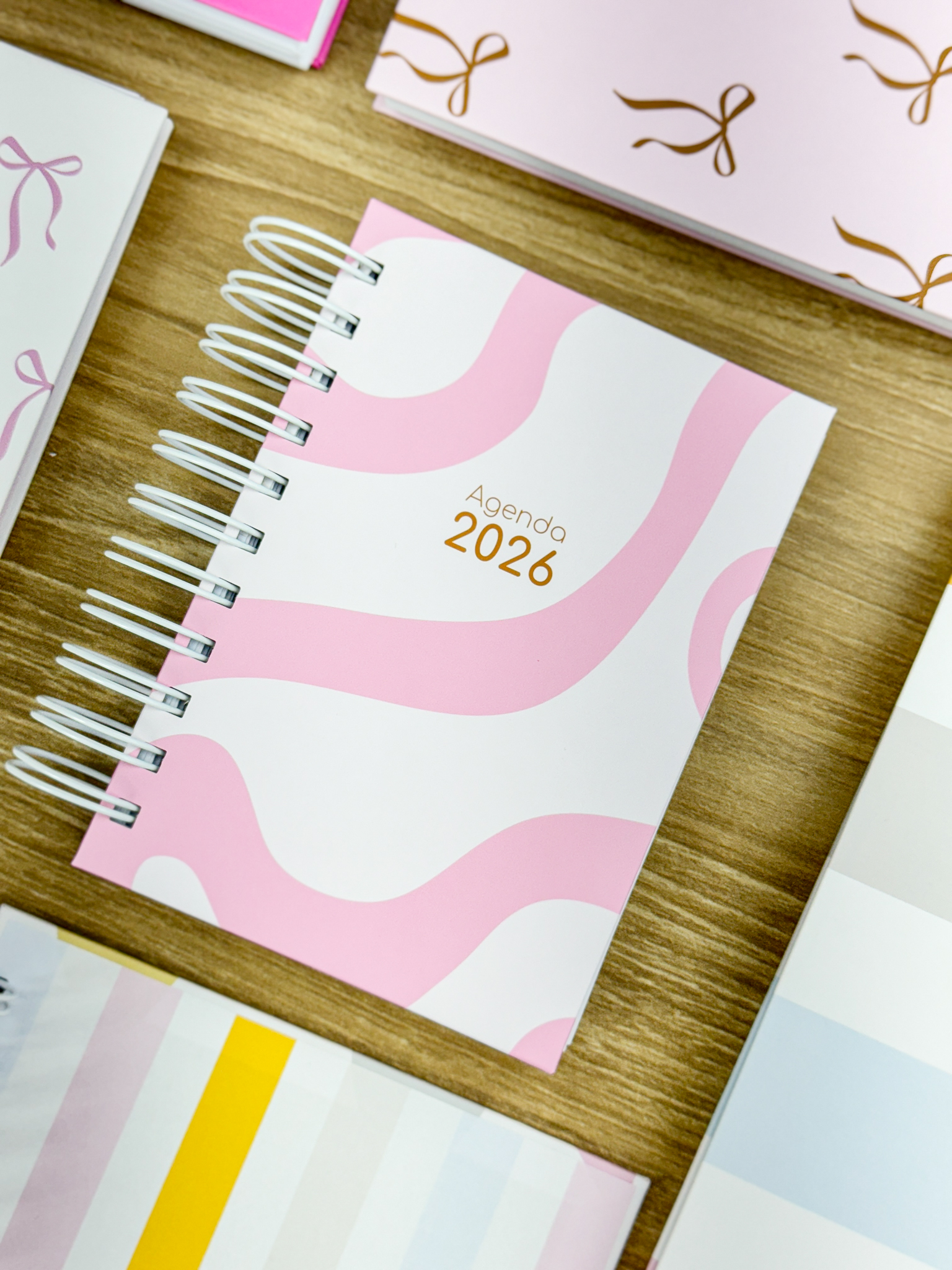 Agenda A6 vertical - 01 dia, sem horas