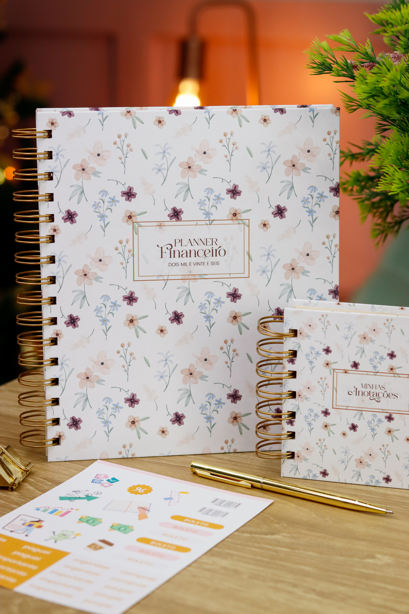 Kit planner floral e bloco de anotações